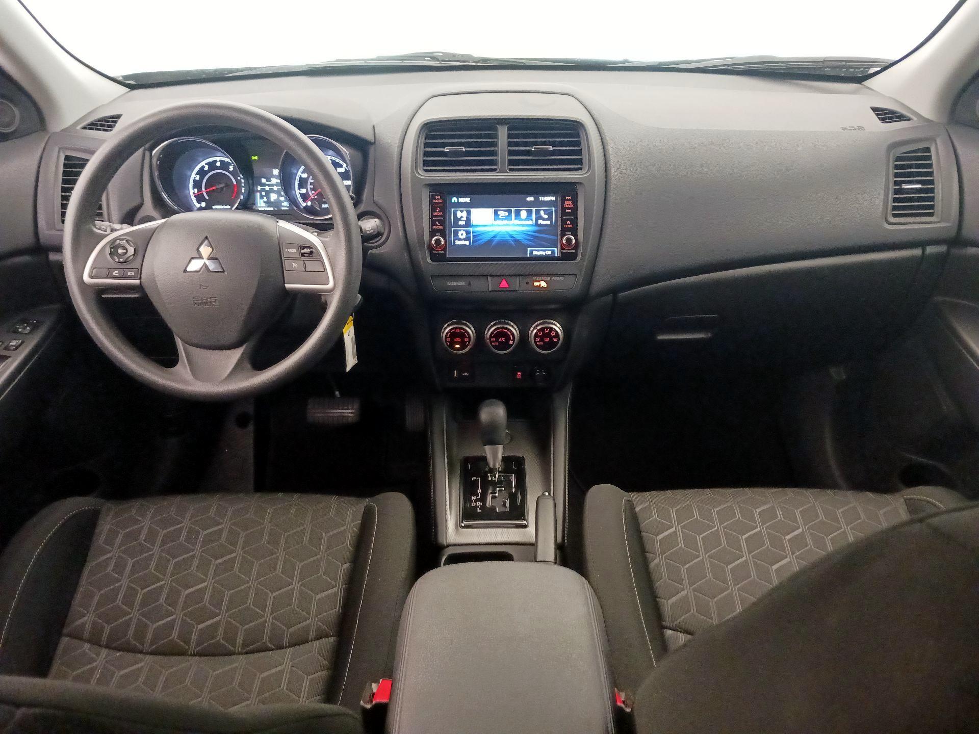 Thumbnail: 2022 Mitsubishi Outlander Sport - 9