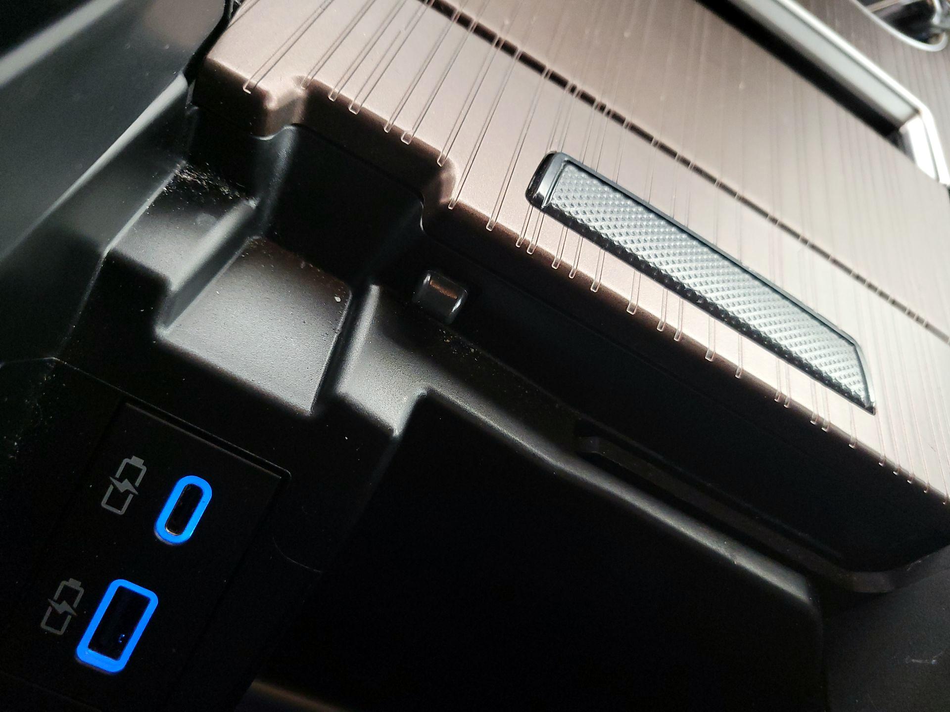 Thumbnail: 2024 Toyota Sienna - 18