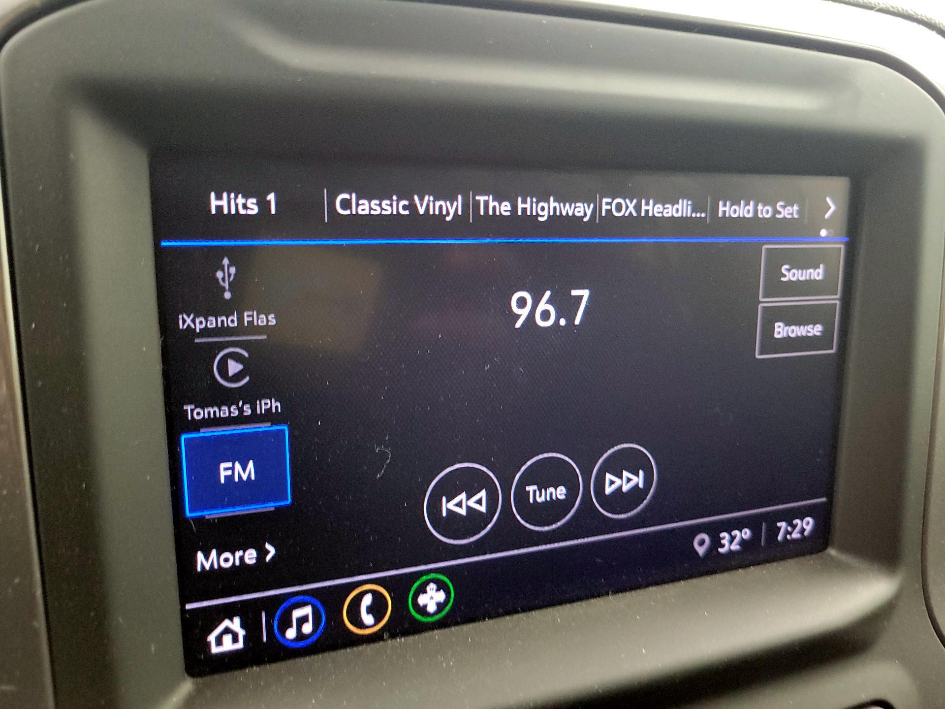 Thumbnail: 2023 Chevrolet Silverado 1500 - 13