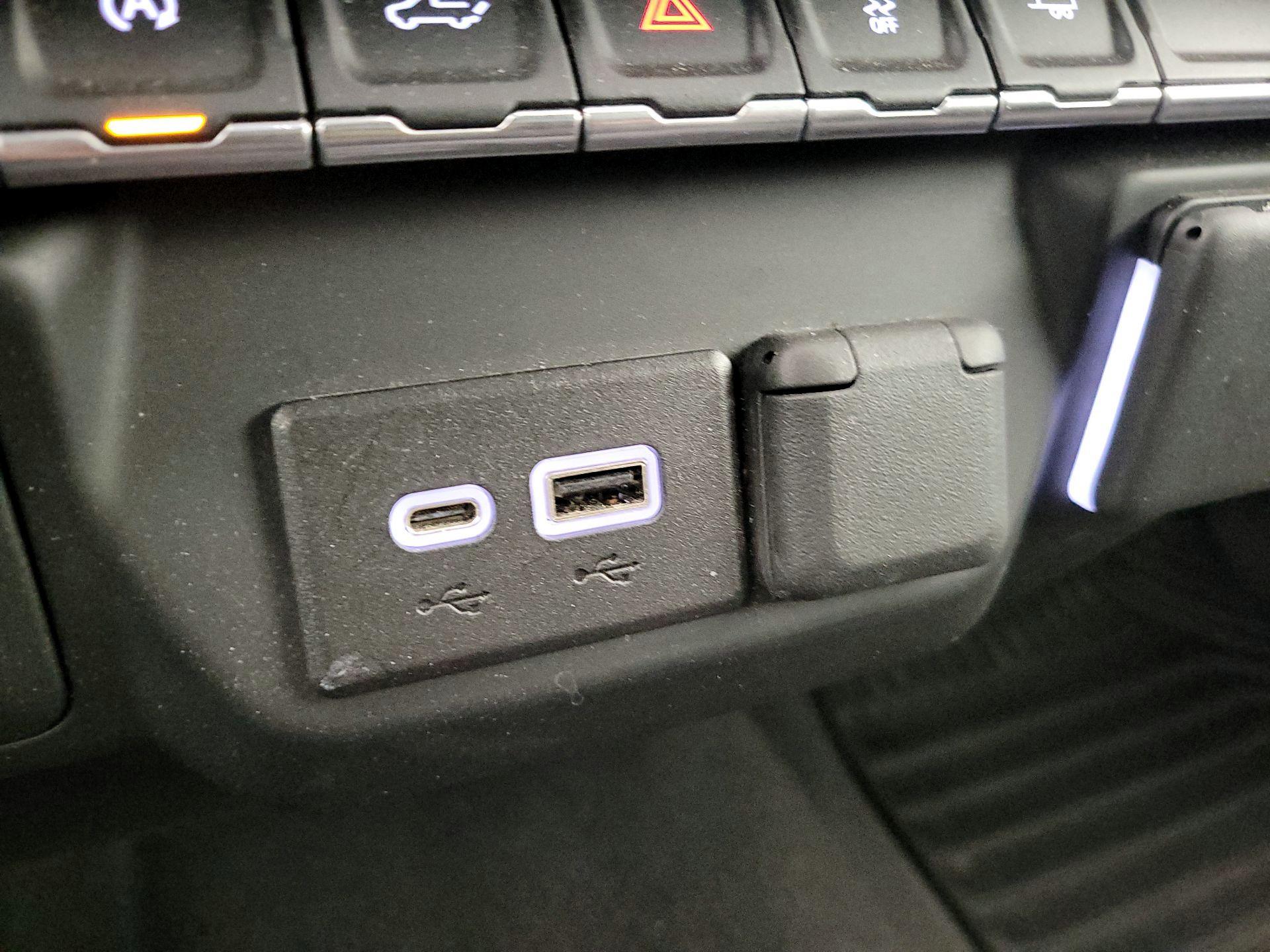 Thumbnail: 2023 Chevrolet Silverado 1500 - 16