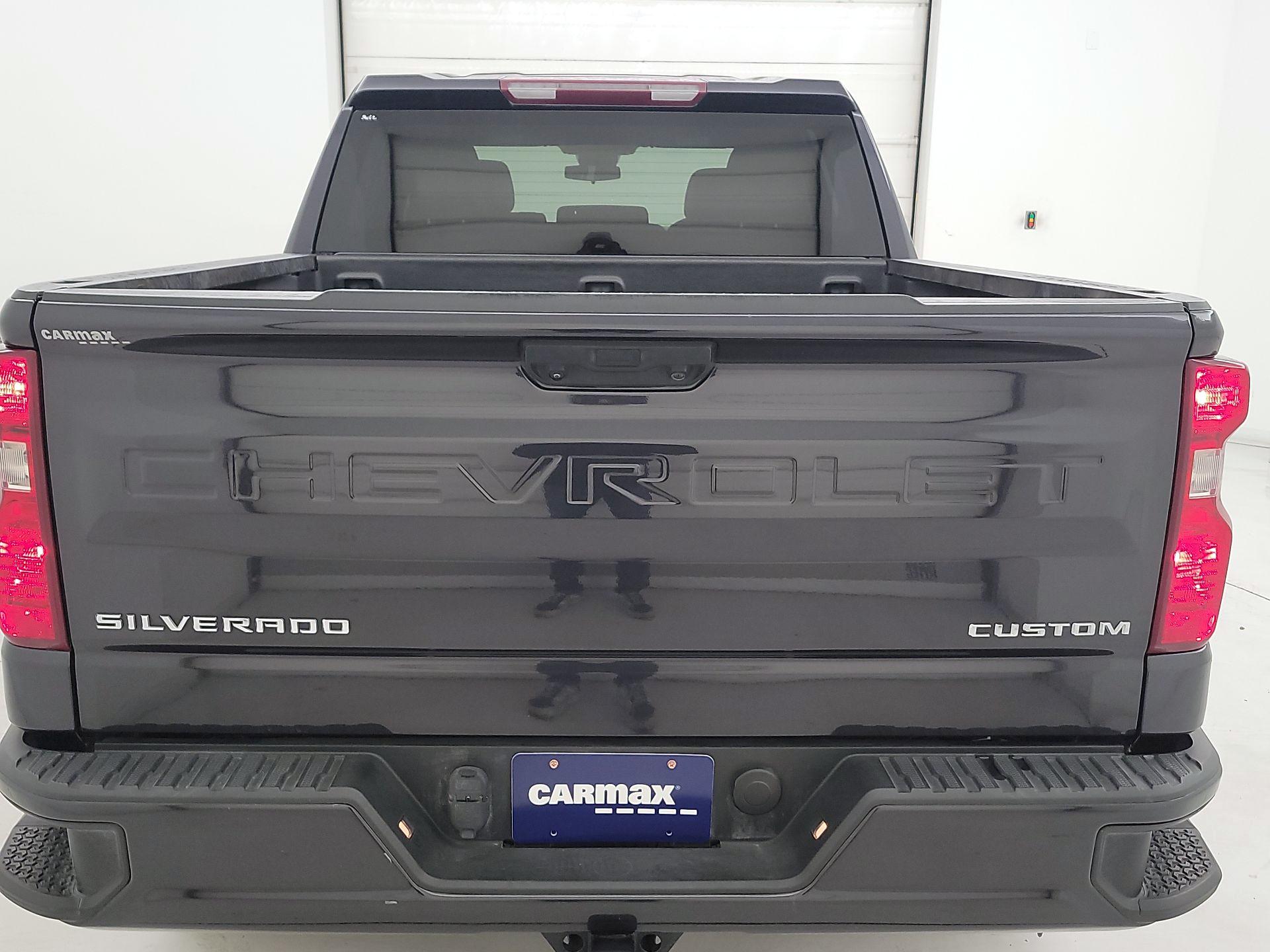 Thumbnail: 2023 Chevrolet Silverado 1500 - 6