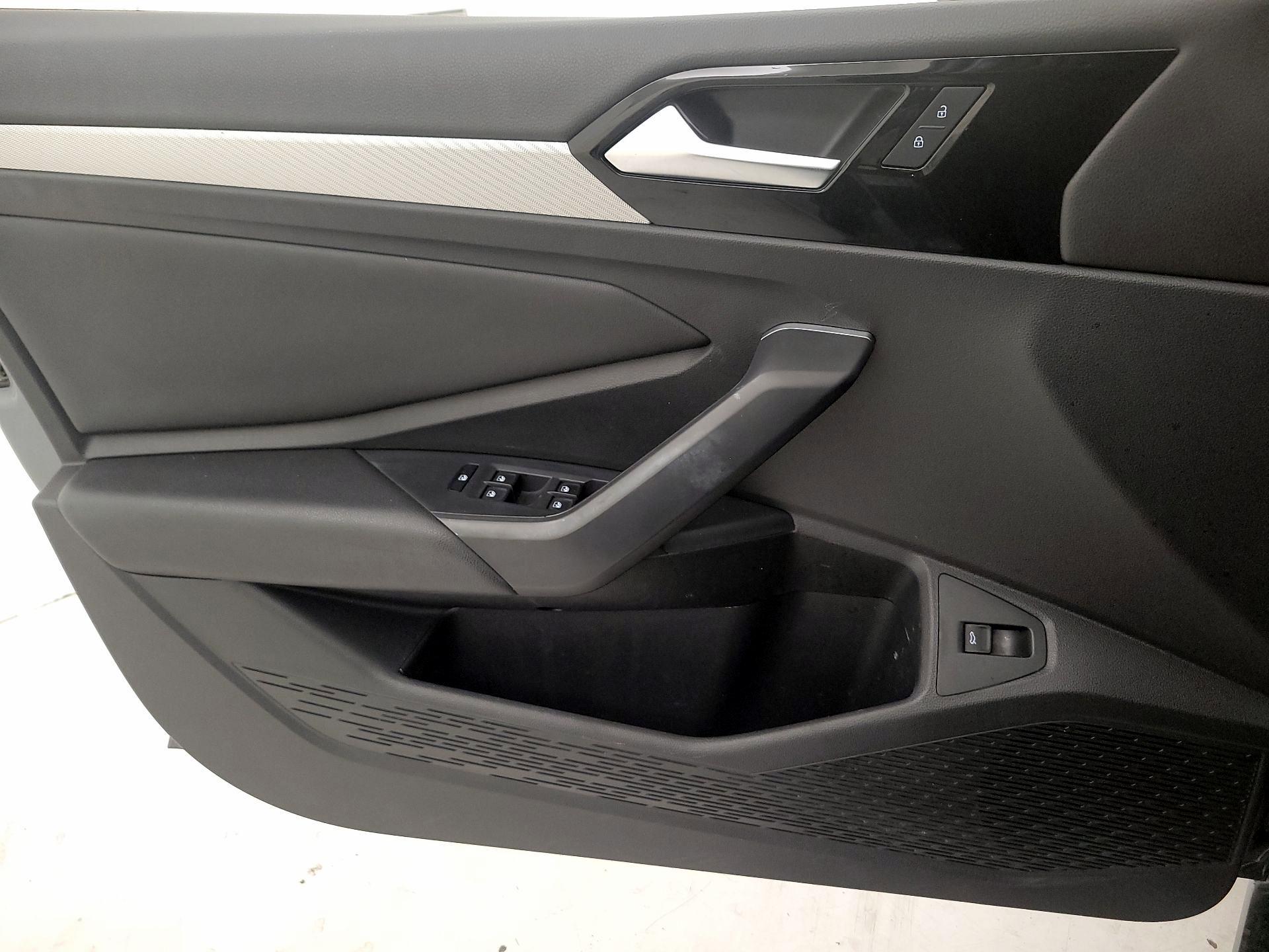 Thumbnail: 2020 Volkswagen Jetta - 12