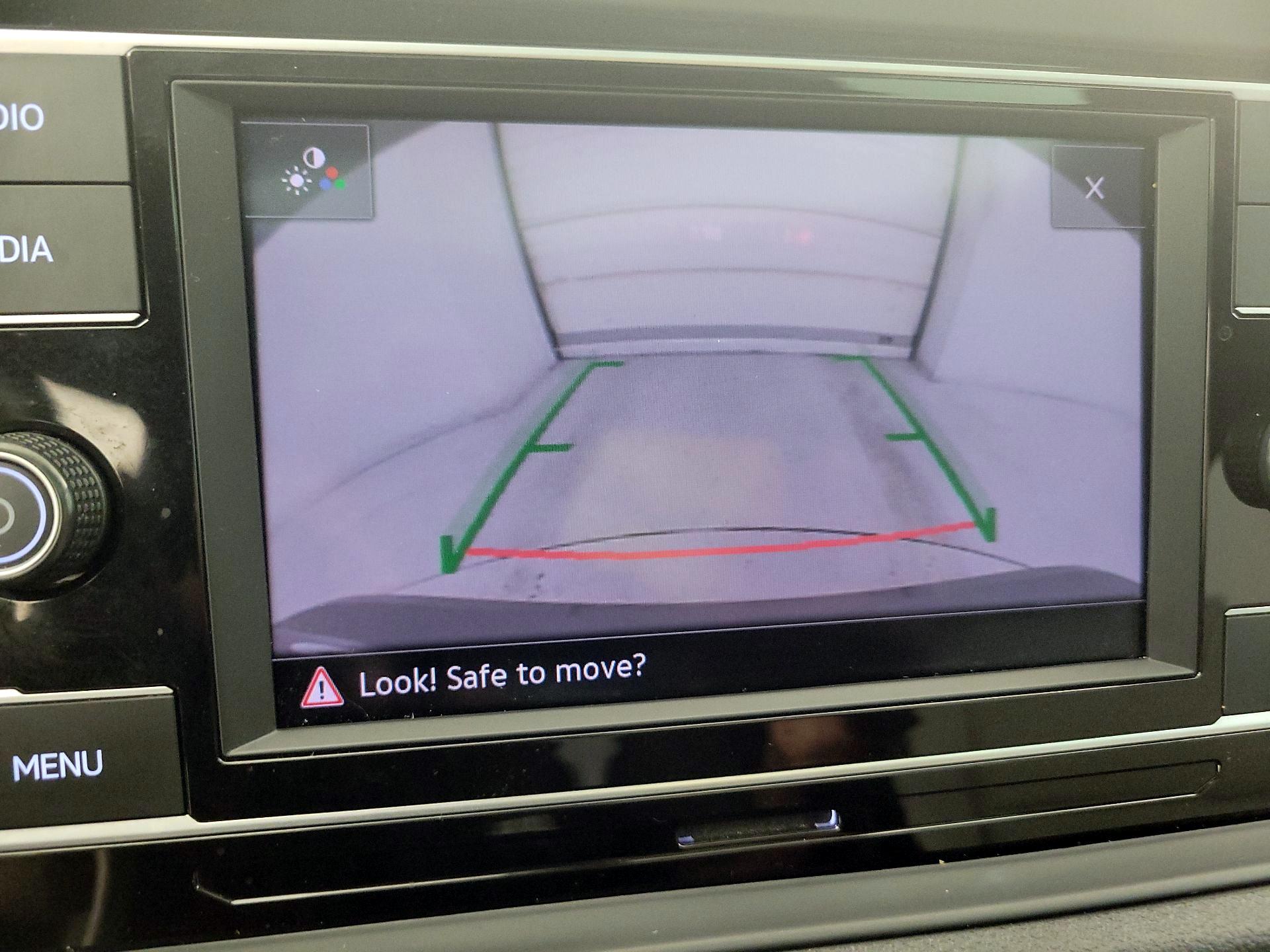 Thumbnail: 2020 Volkswagen Jetta - 14