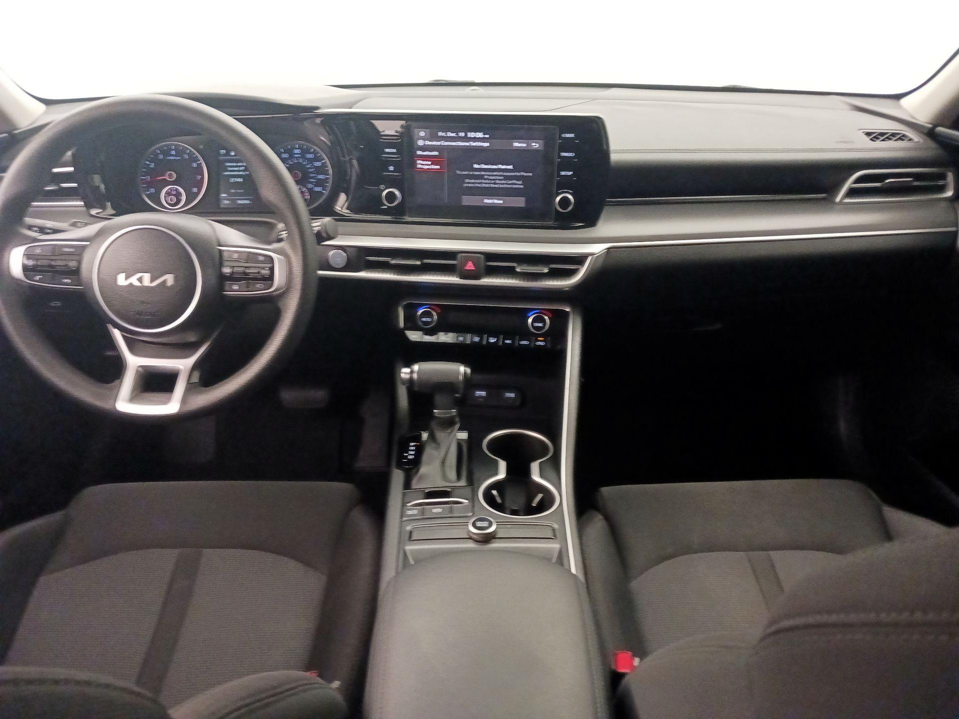 Thumbnail: 2022 Kia K5 - 9