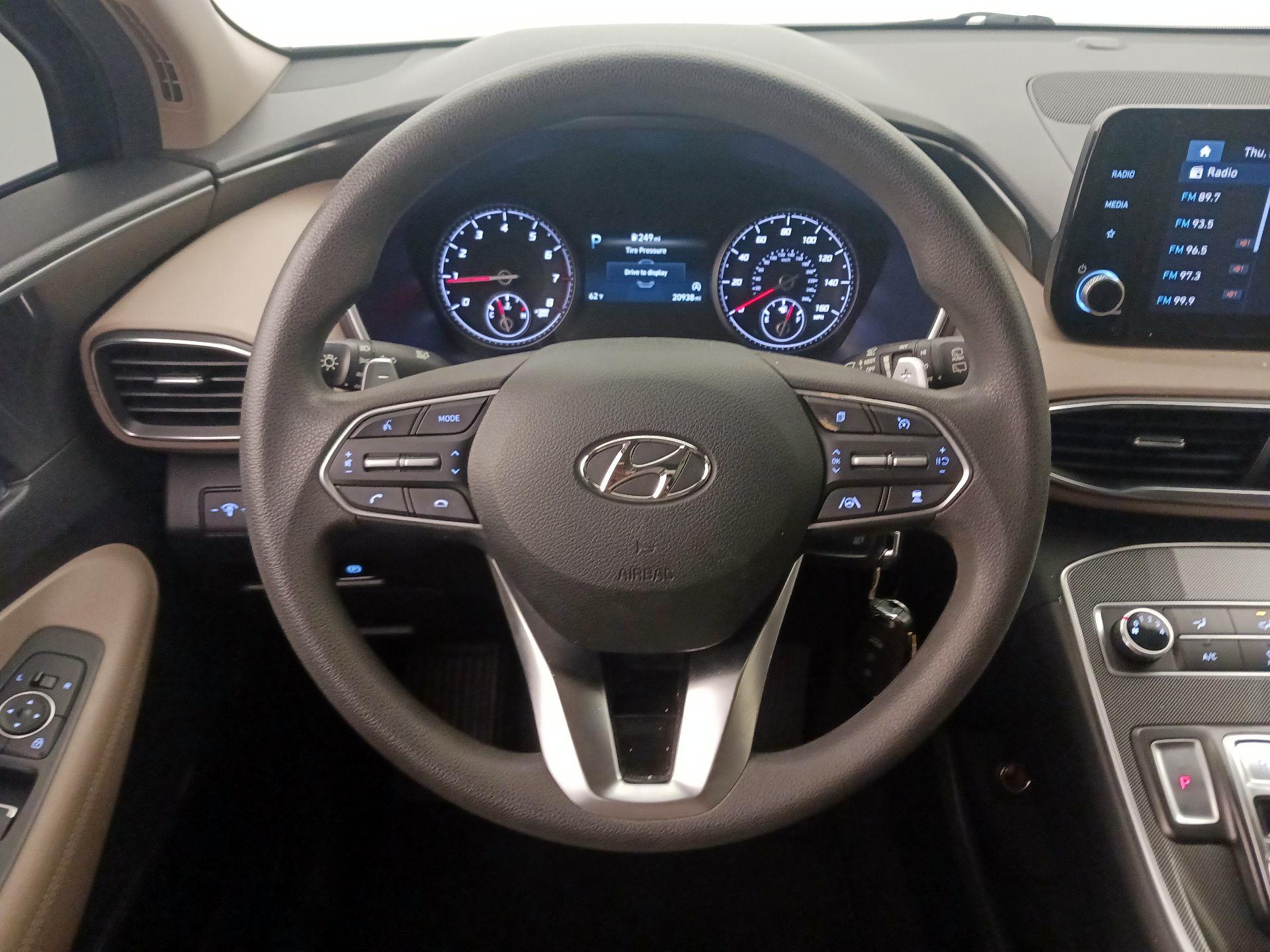 Thumbnail: 2023 Hyundai Santa Fe - 10