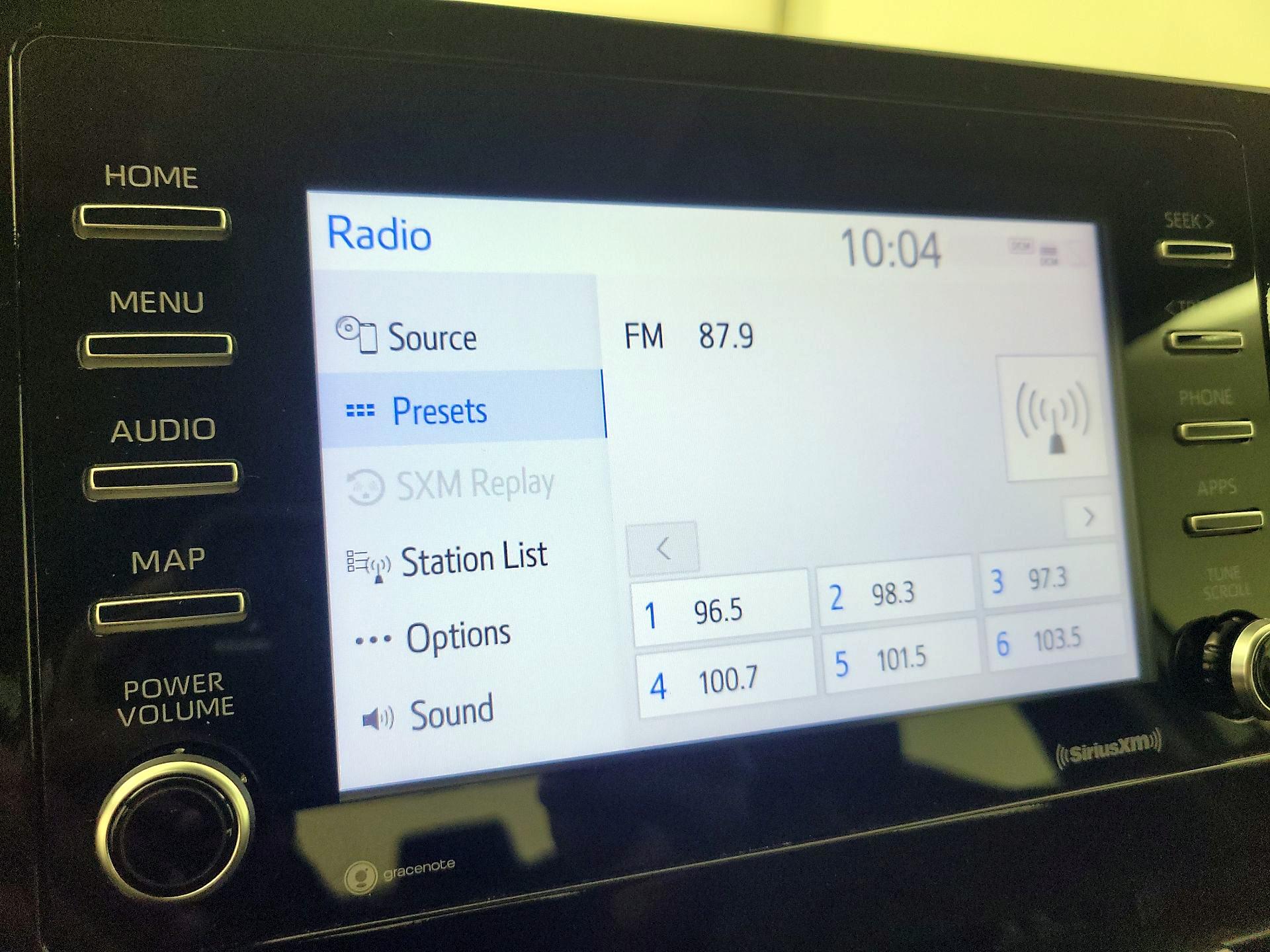 Thumbnail: 2022 Toyota Camry - 15