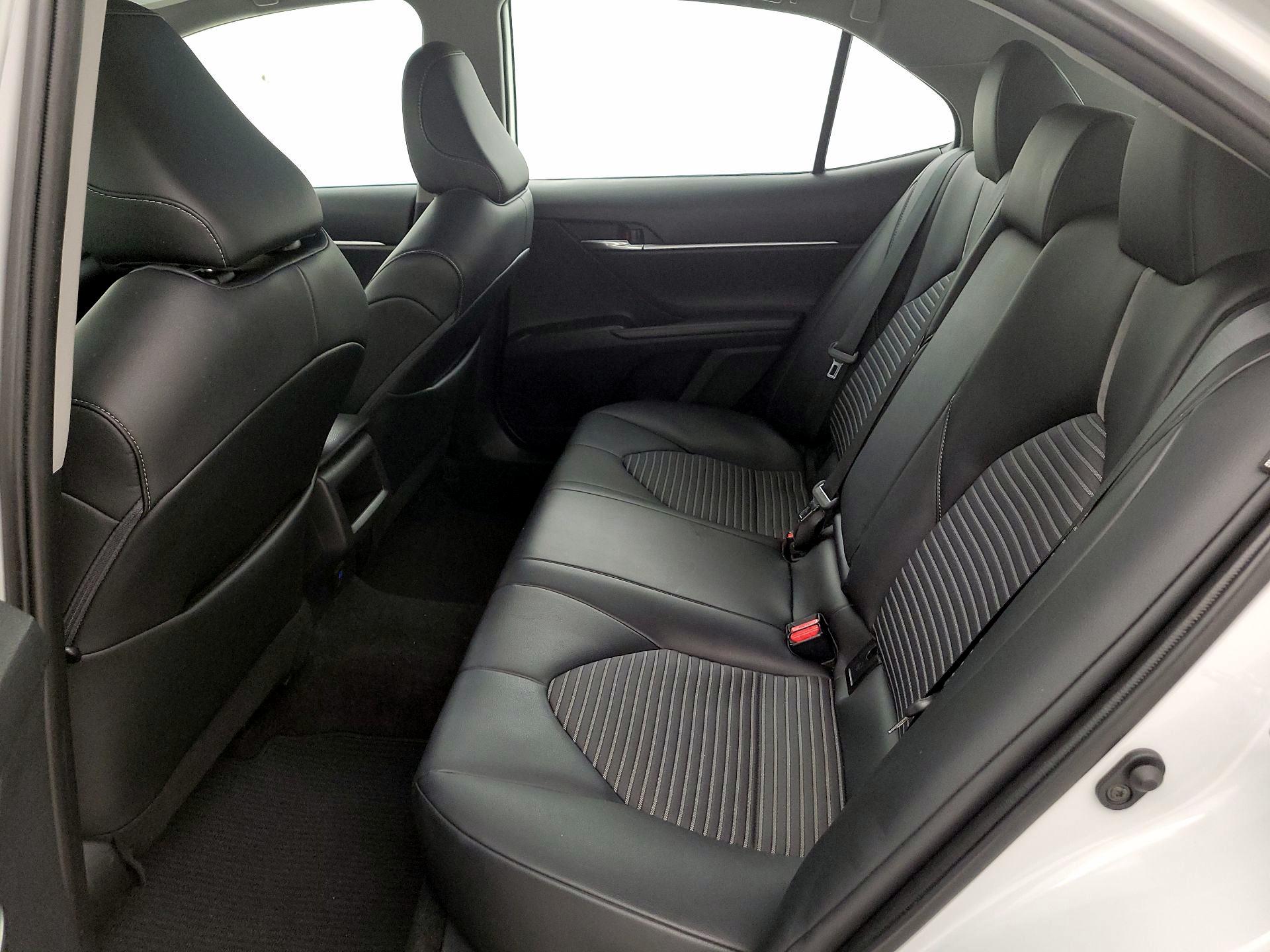 Thumbnail: 2022 Toyota Camry - 19