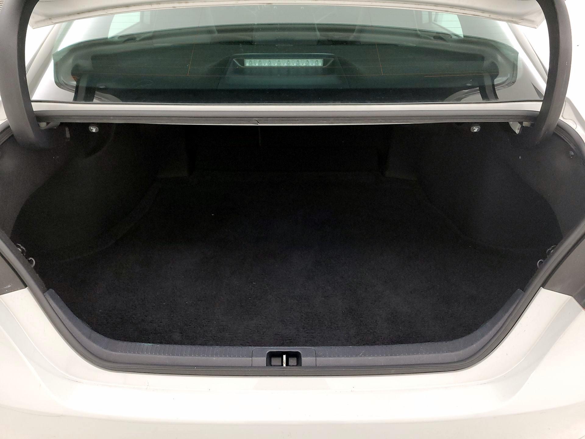 Thumbnail: 2022 Toyota Camry - 20