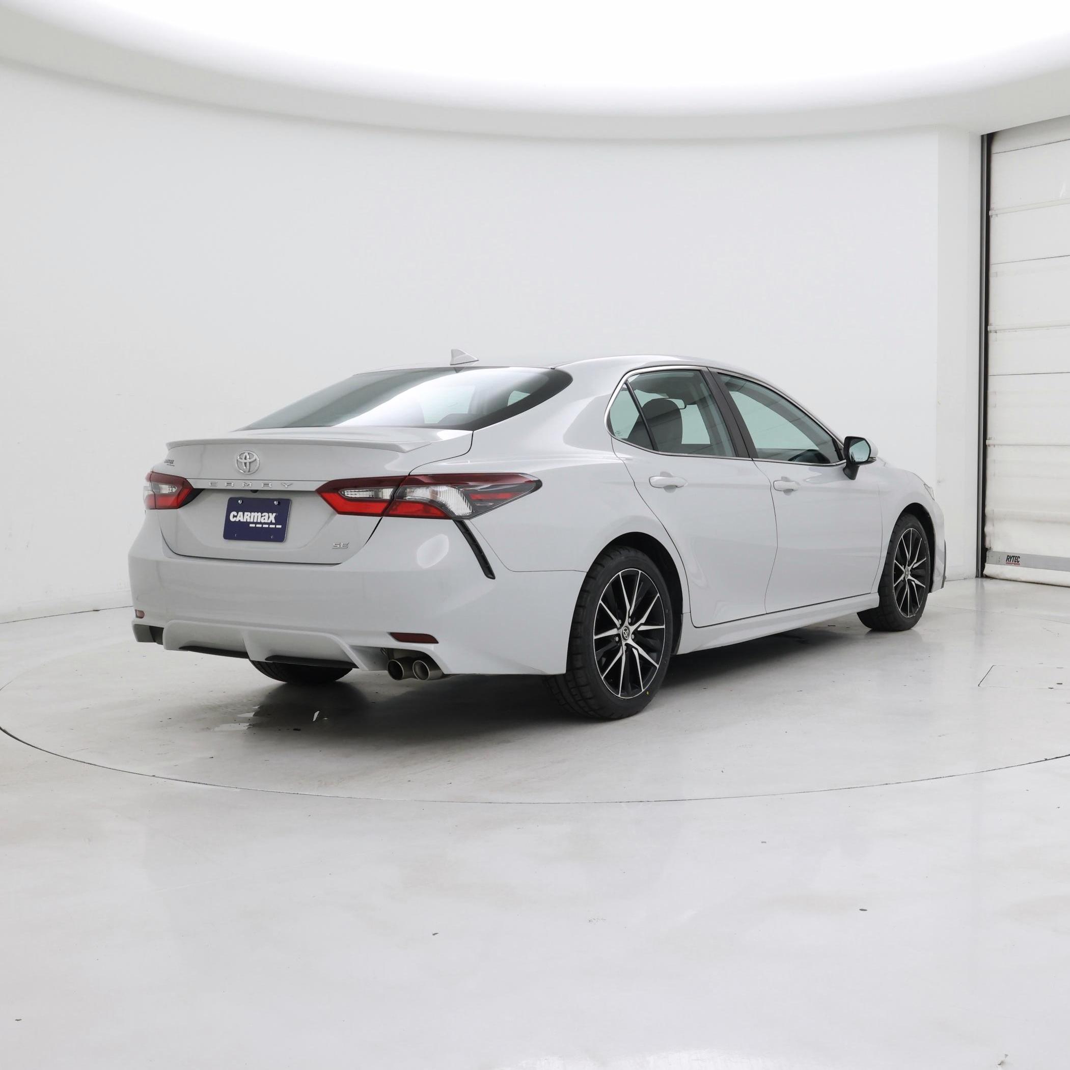 Thumbnail: 2022 Toyota Camry - 8