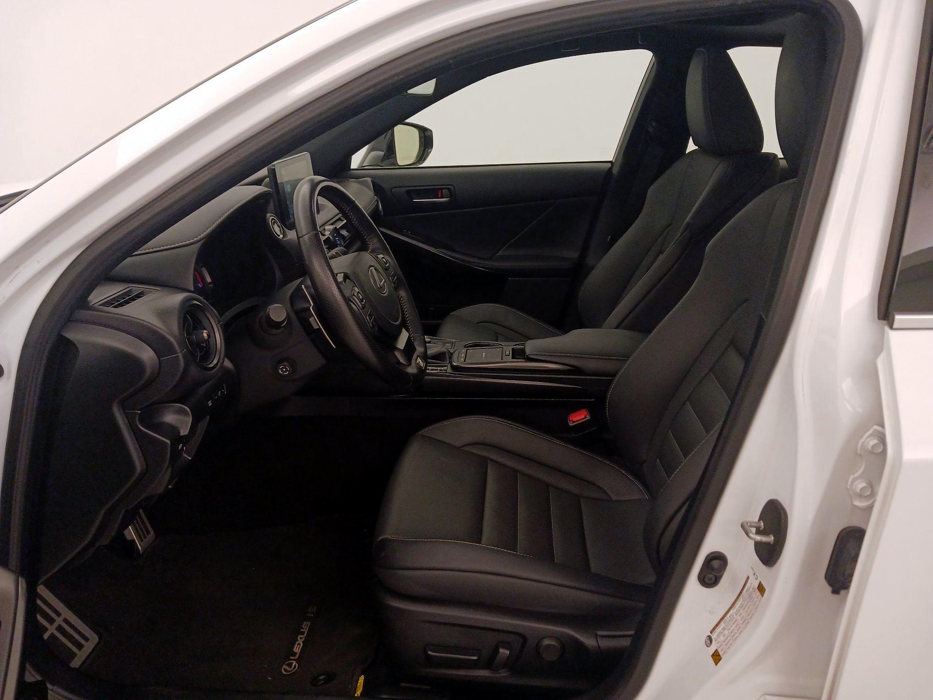 Thumbnail: 2023 Lexus IS - 11