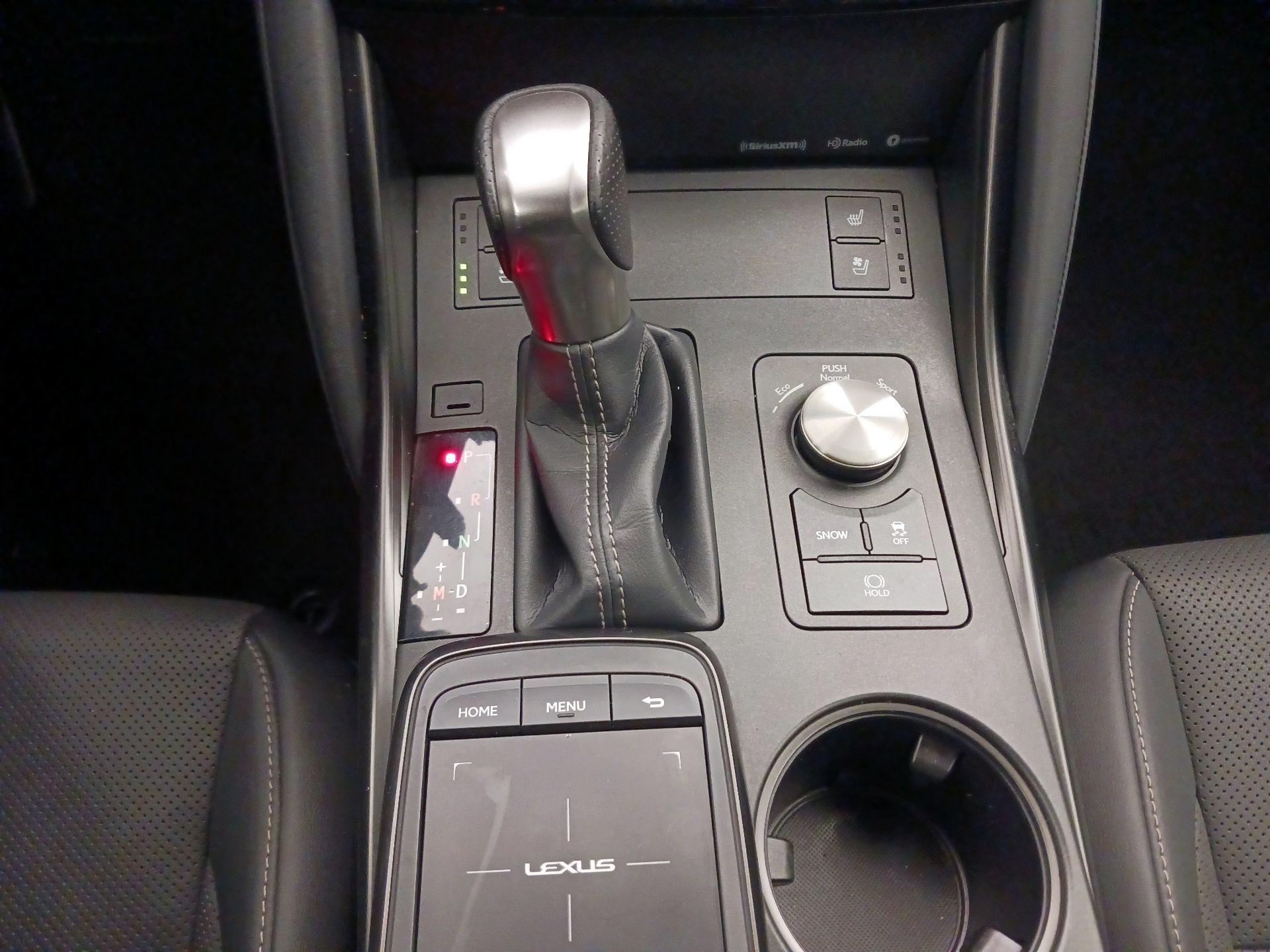 Thumbnail: 2023 Lexus IS - 17