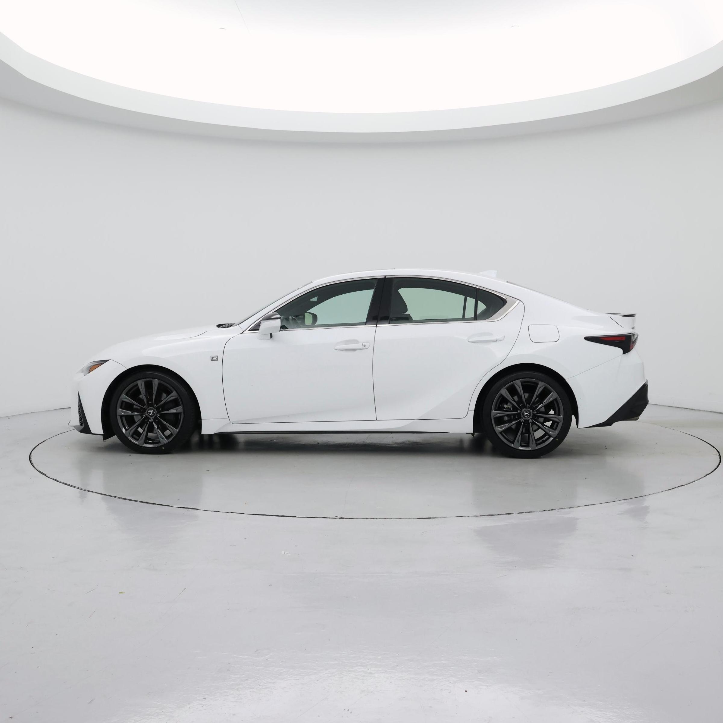 Thumbnail: 2023 Lexus IS - 3