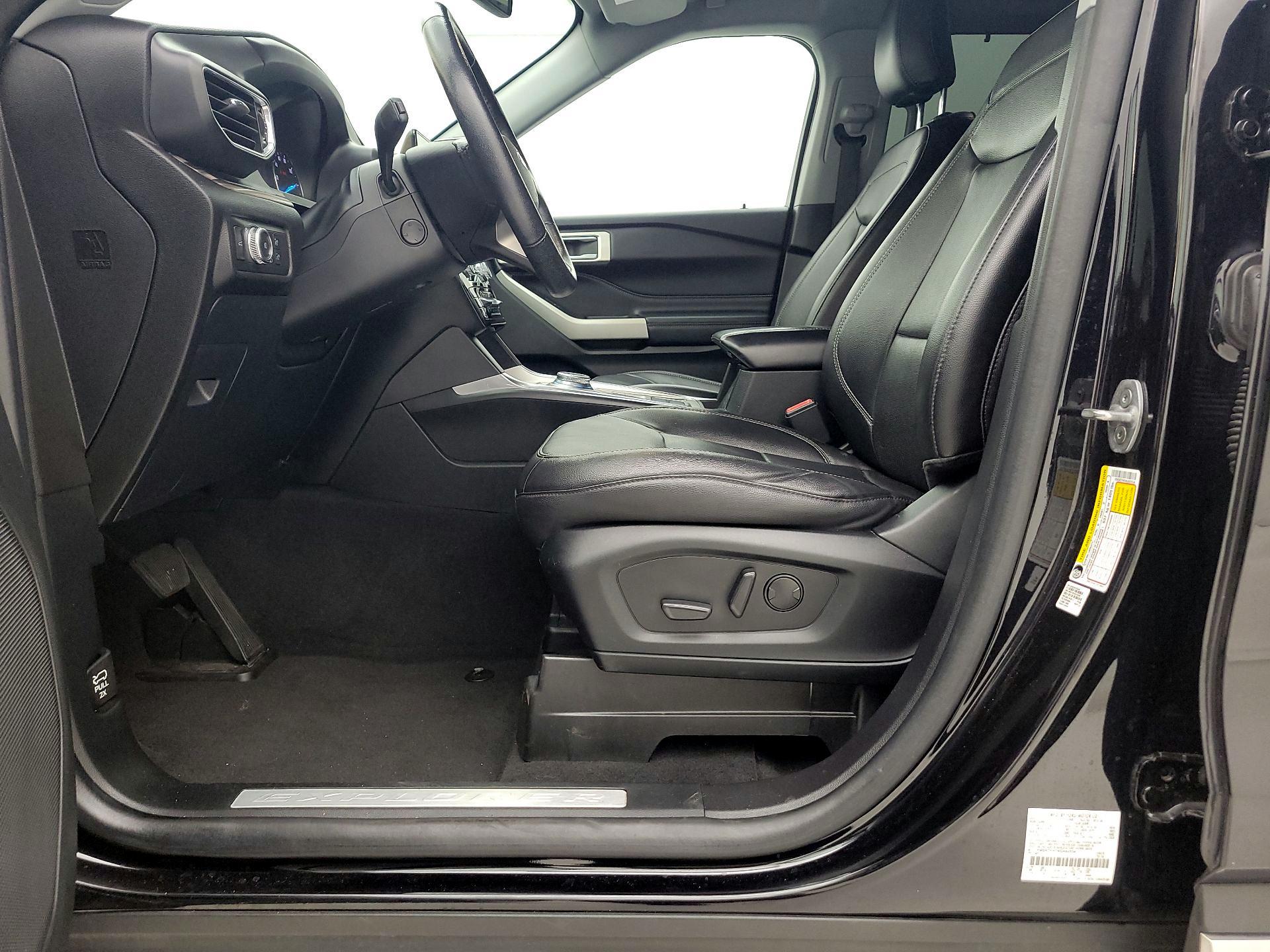 Thumbnail: 2022 Ford Explorer - 11