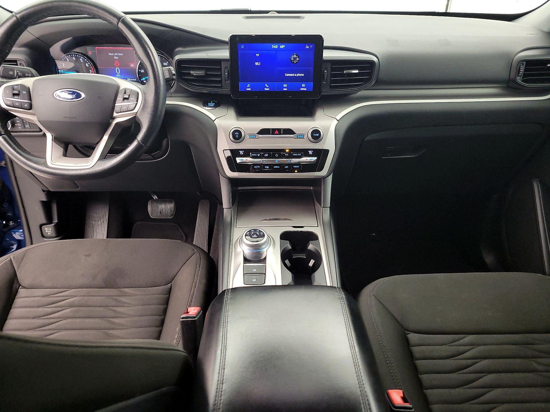 Thumbnail: 2020 Ford Explorer - 9