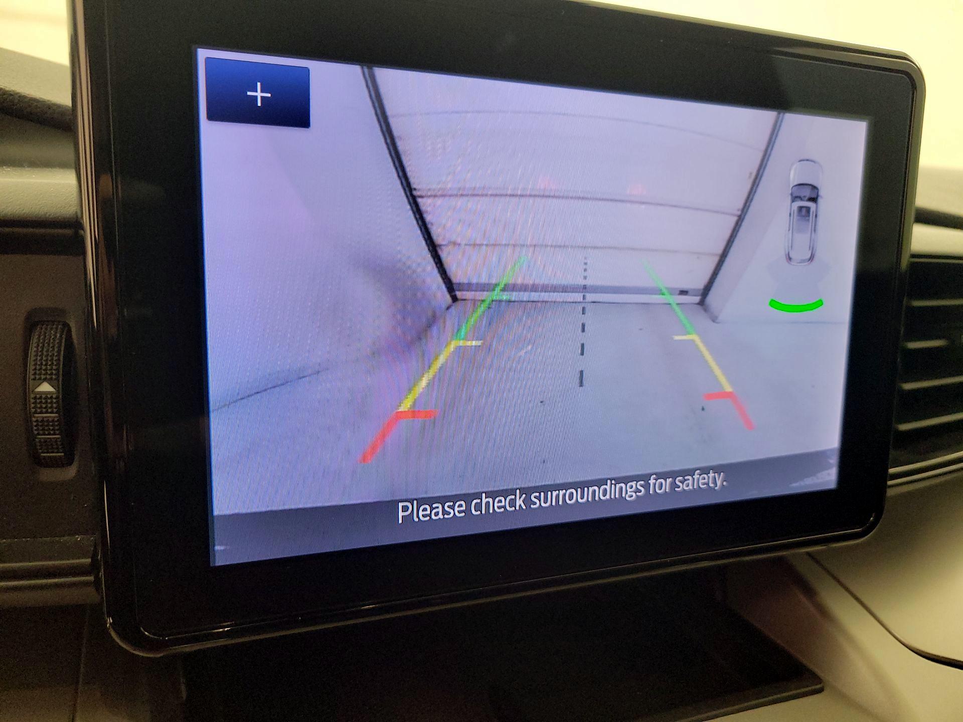 Thumbnail: 2020 Ford Explorer - 14