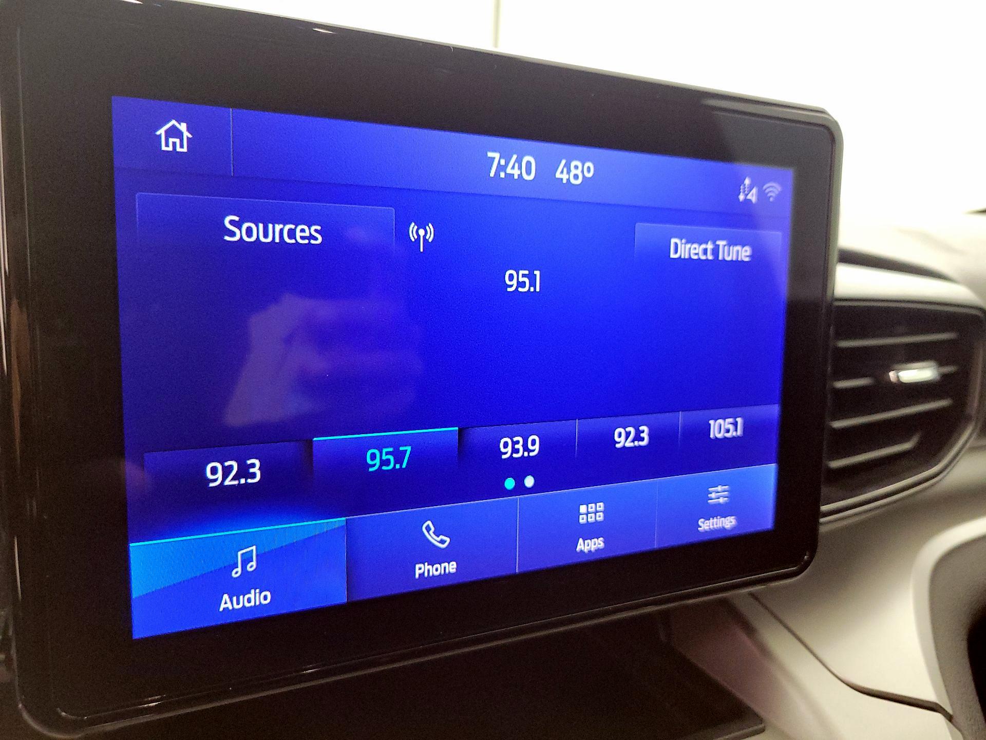 Thumbnail: 2020 Ford Explorer - 15