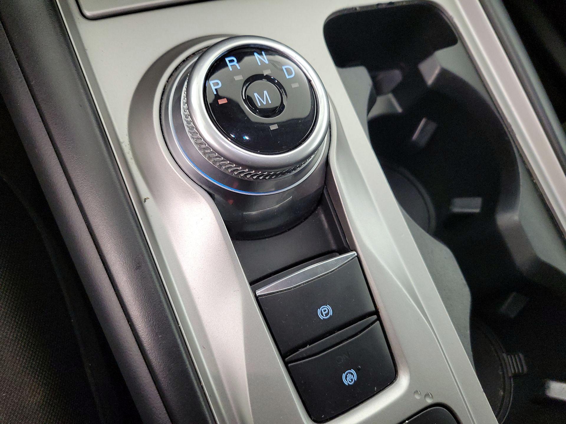 Thumbnail: 2020 Ford Explorer - 17