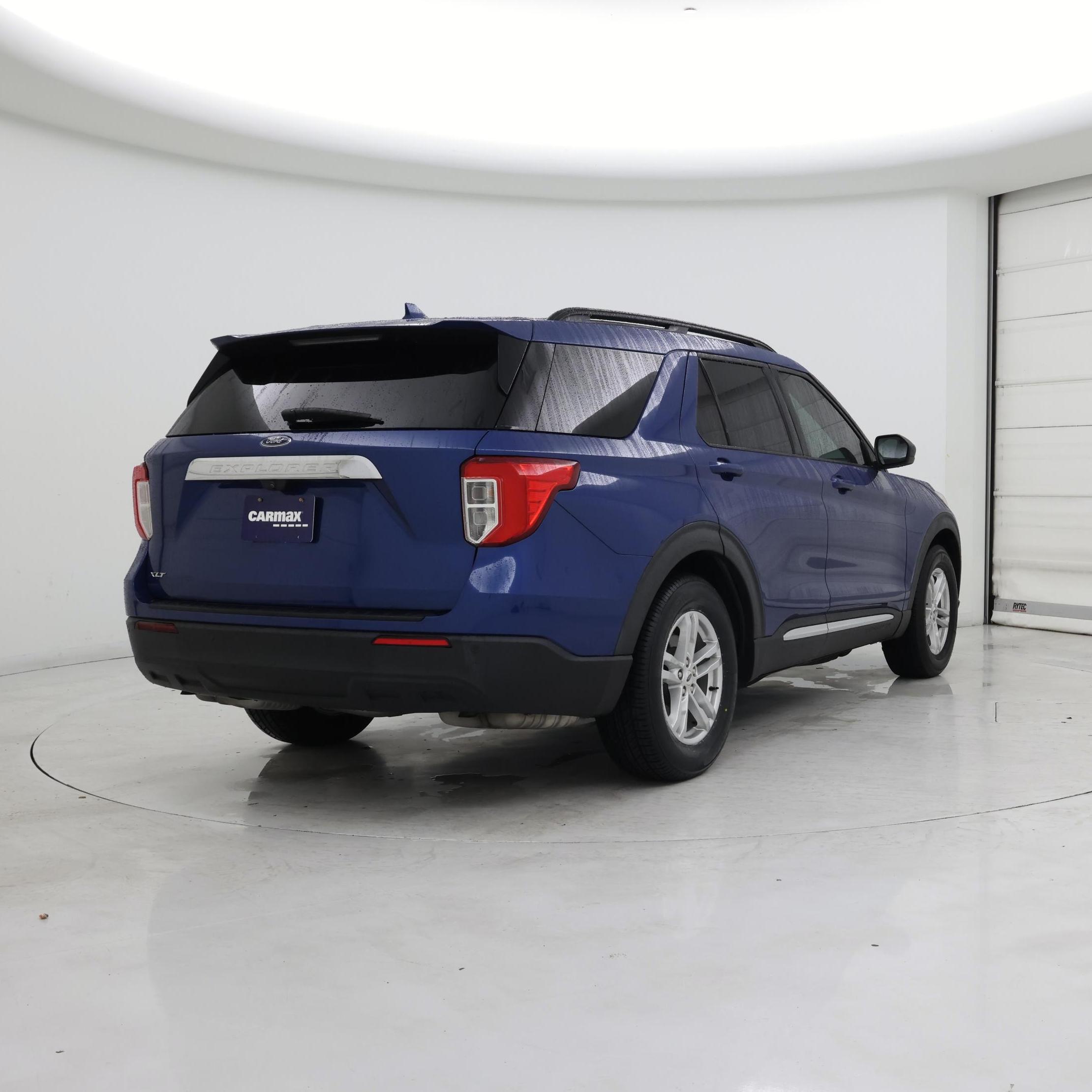 Thumbnail: 2020 Ford Explorer - 8