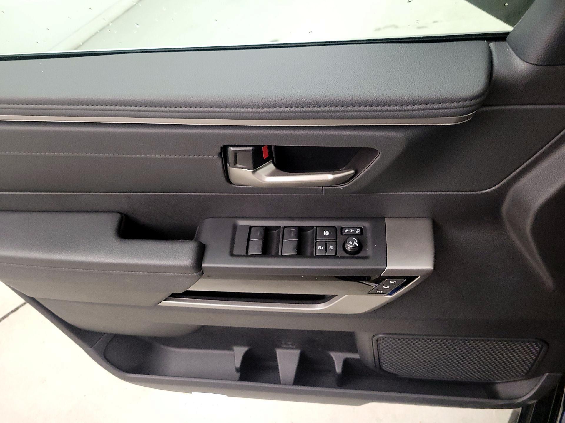 Thumbnail: 2023 Toyota Tundra - 12