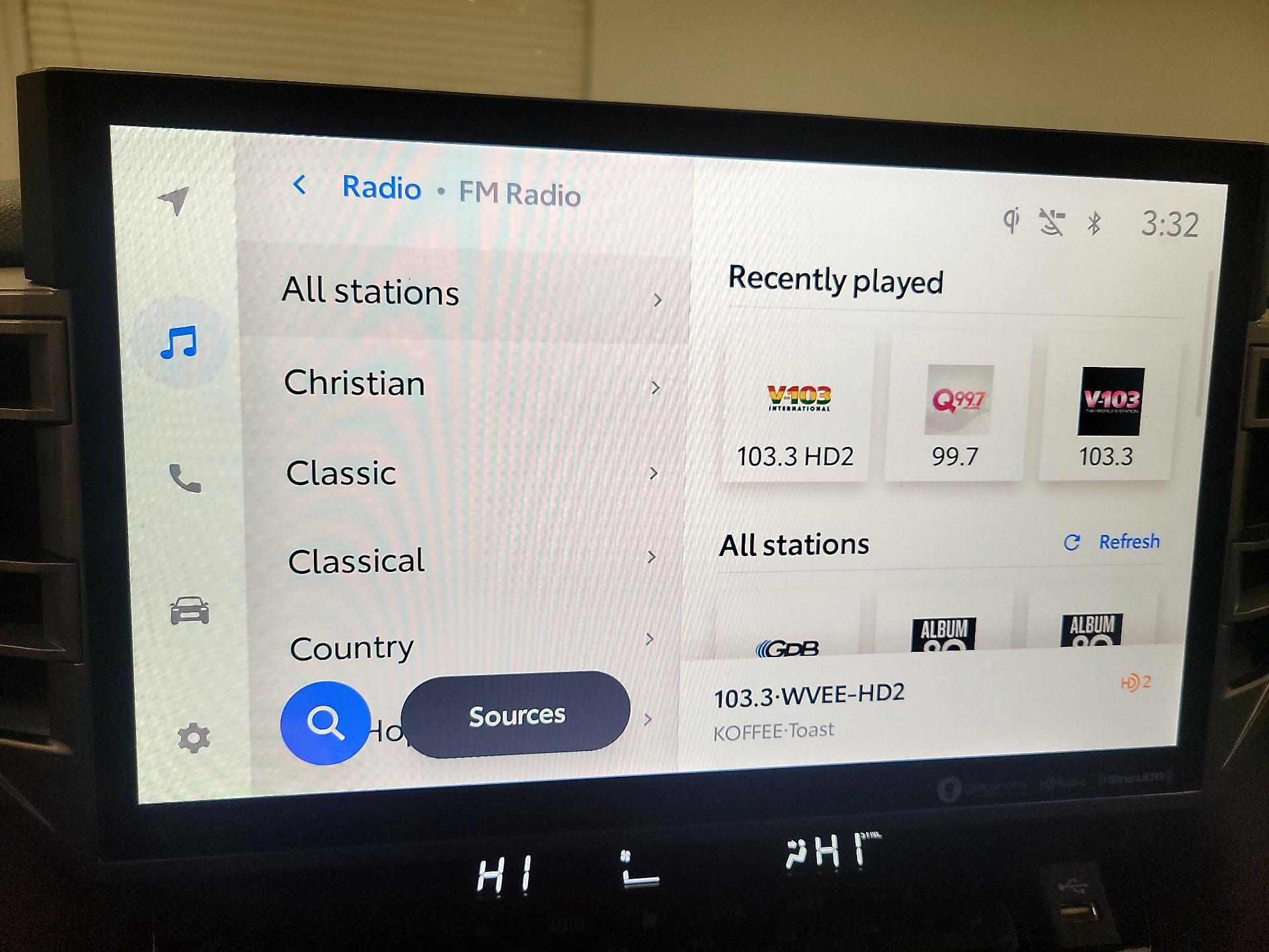 Thumbnail: 2023 Toyota Tundra - 15