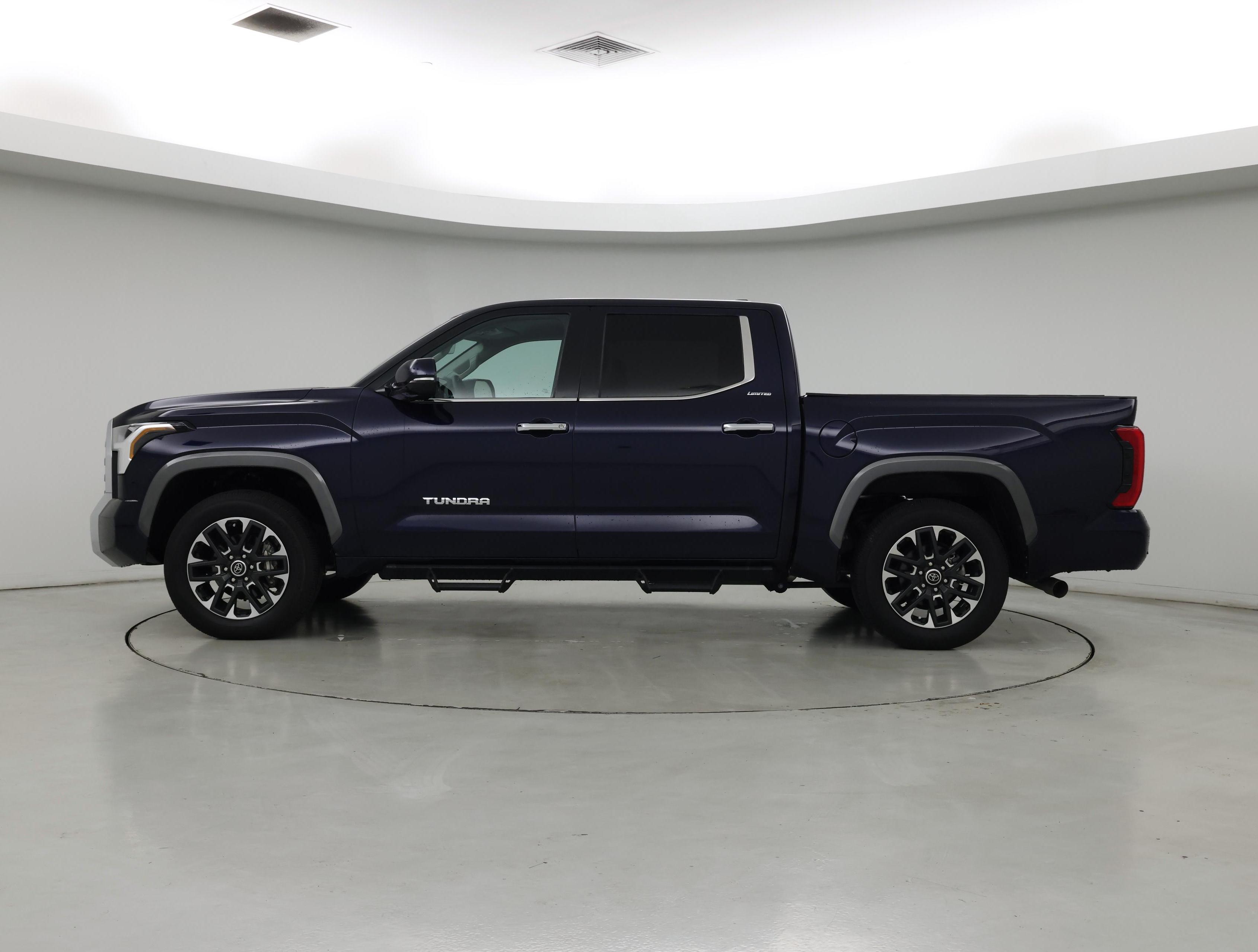 Thumbnail: 2023 Toyota Tundra - 3