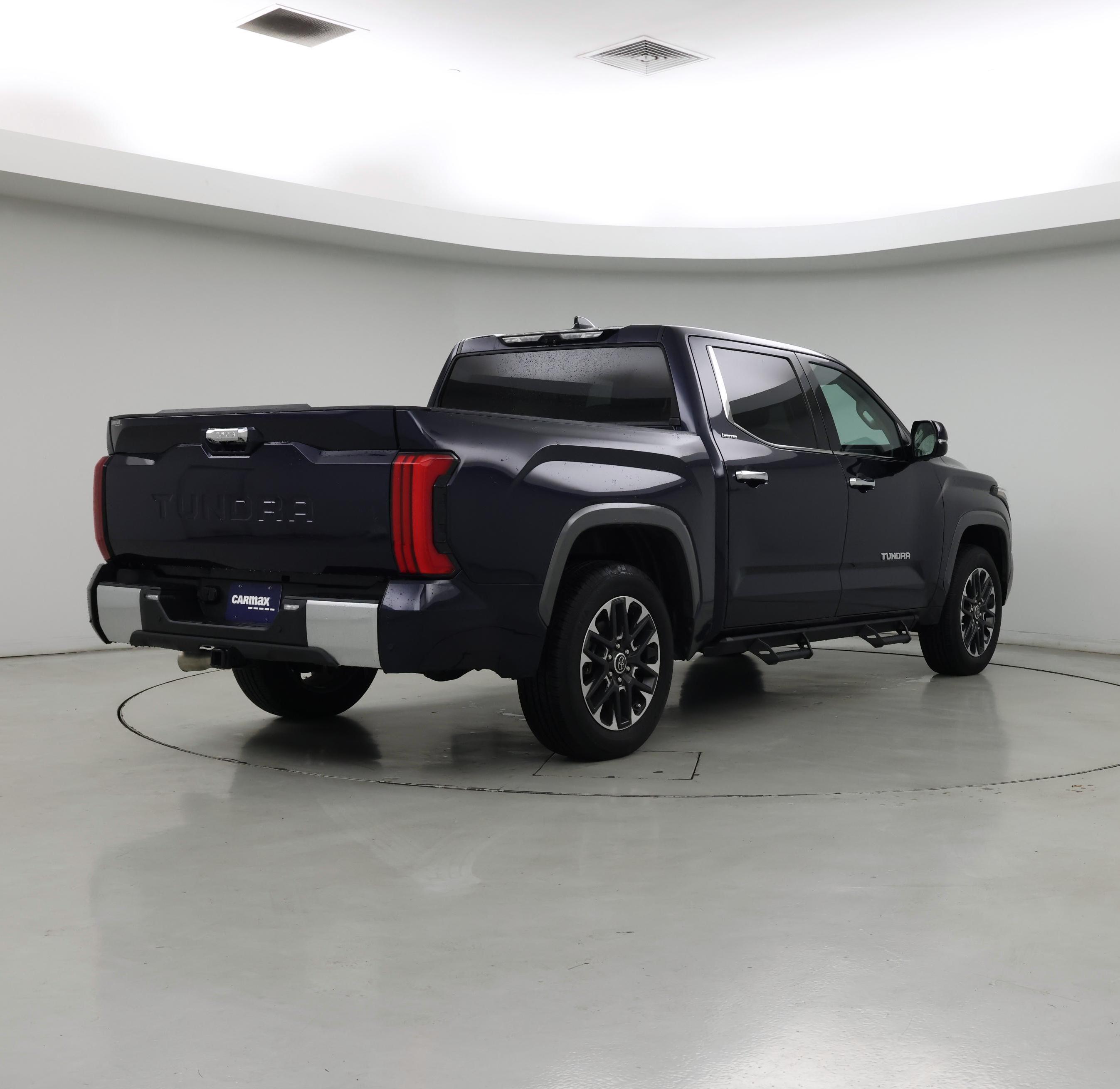 Thumbnail: 2023 Toyota Tundra - 8