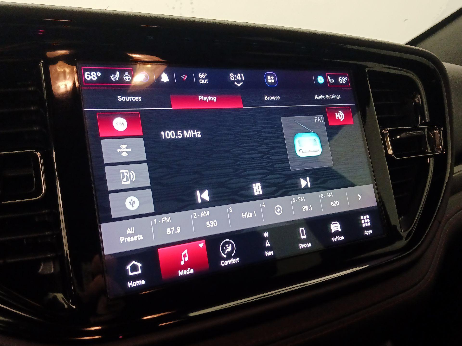 Thumbnail: 2023 Dodge Durango - 16