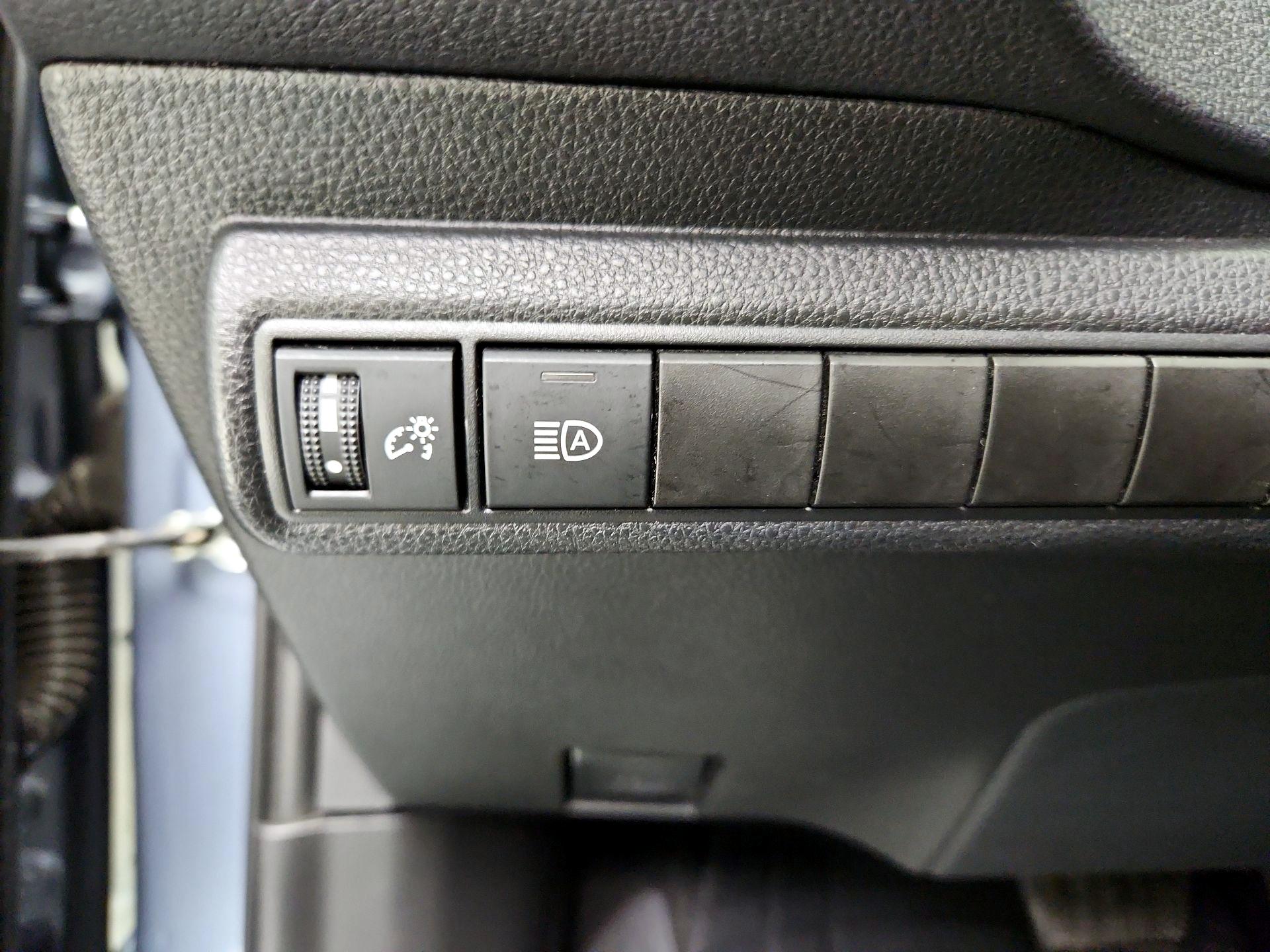 Thumbnail: 2023 Toyota Corolla - 13