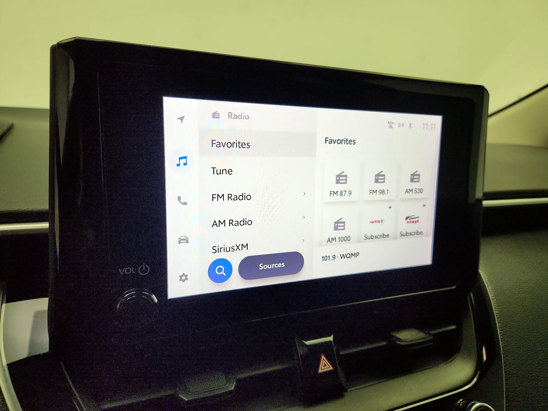 Thumbnail: 2023 Toyota Corolla - 16