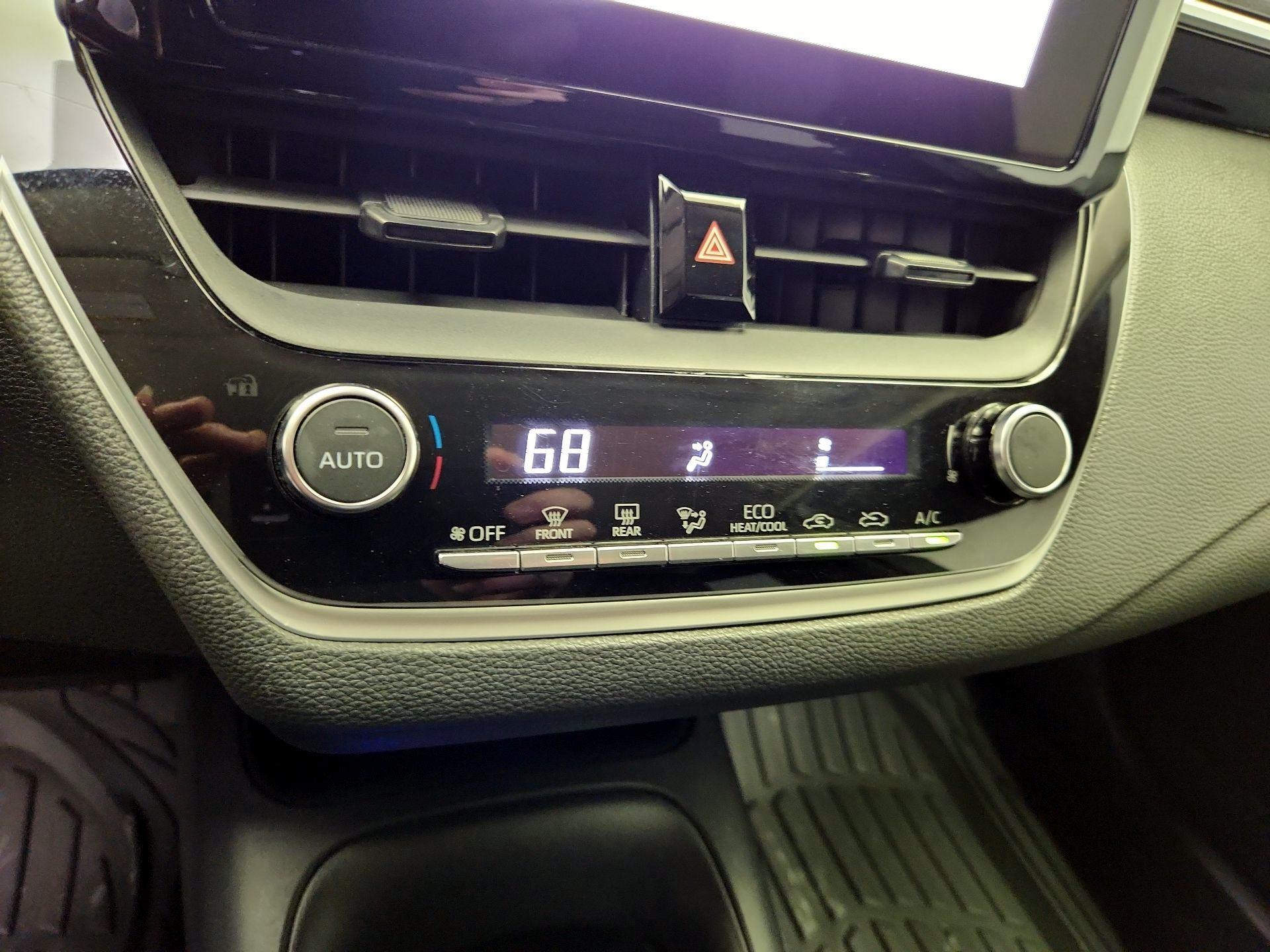 Thumbnail: 2023 Toyota Corolla - 17