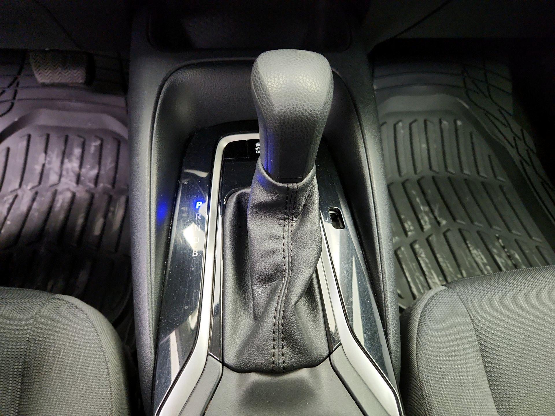 Thumbnail: 2023 Toyota Corolla - 18