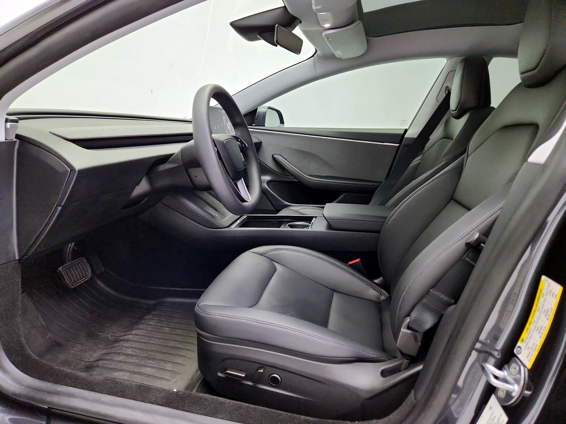 Thumbnail: 2025 Tesla Model 3 - 11