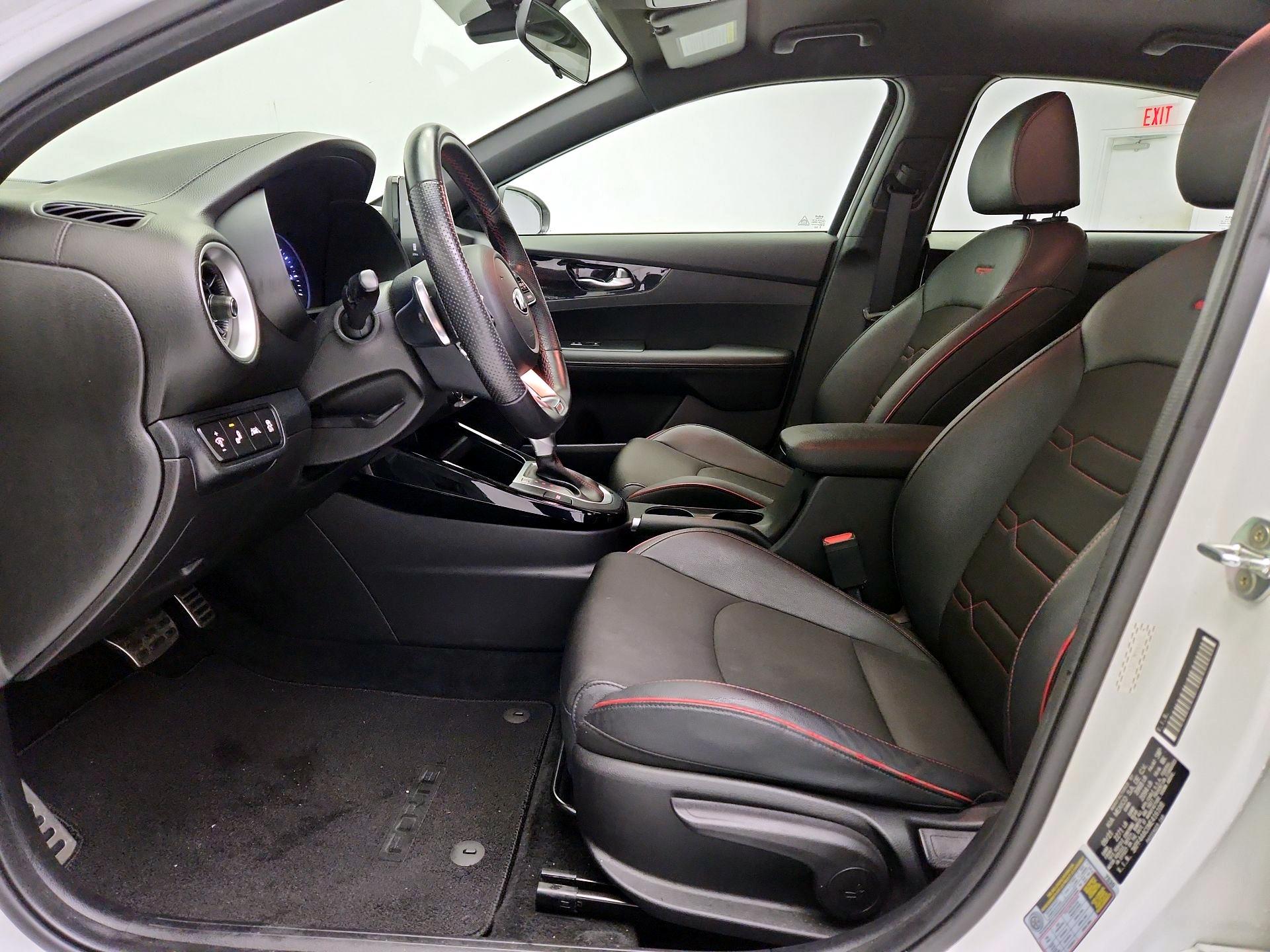 Thumbnail: 2021 Kia Forte - 11