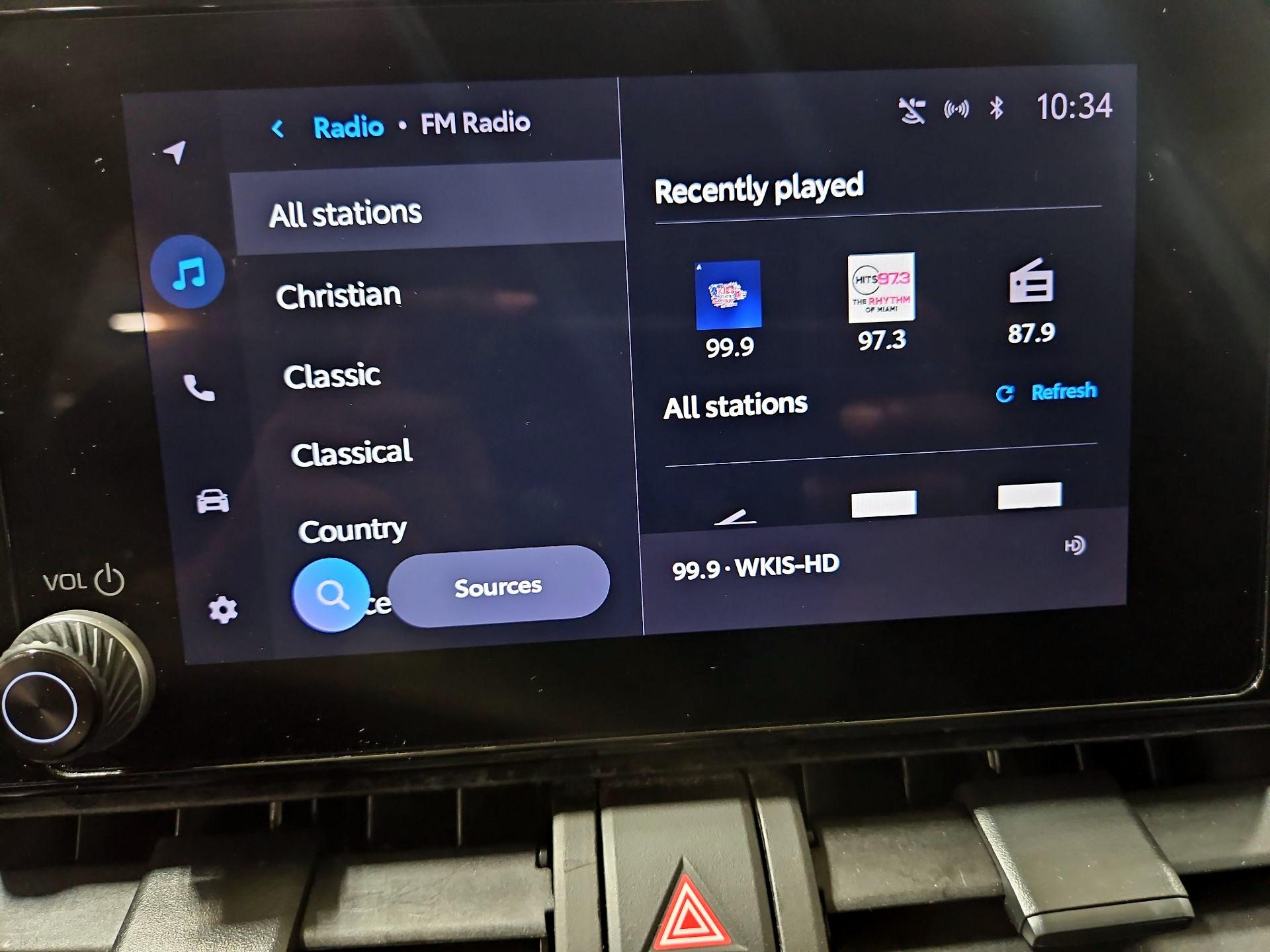 Thumbnail: 2023 Toyota RAV4 - 14