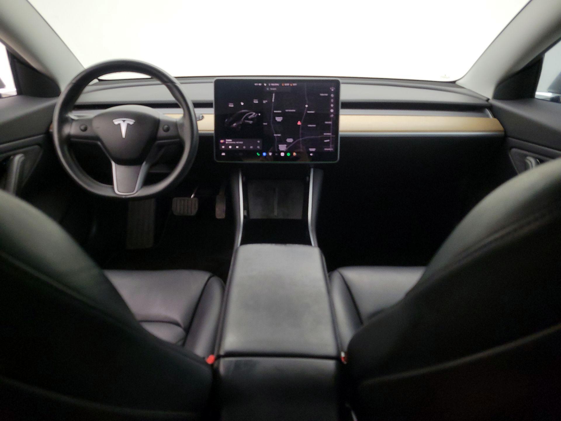 Thumbnail: 2019 Tesla Model 3 - 9