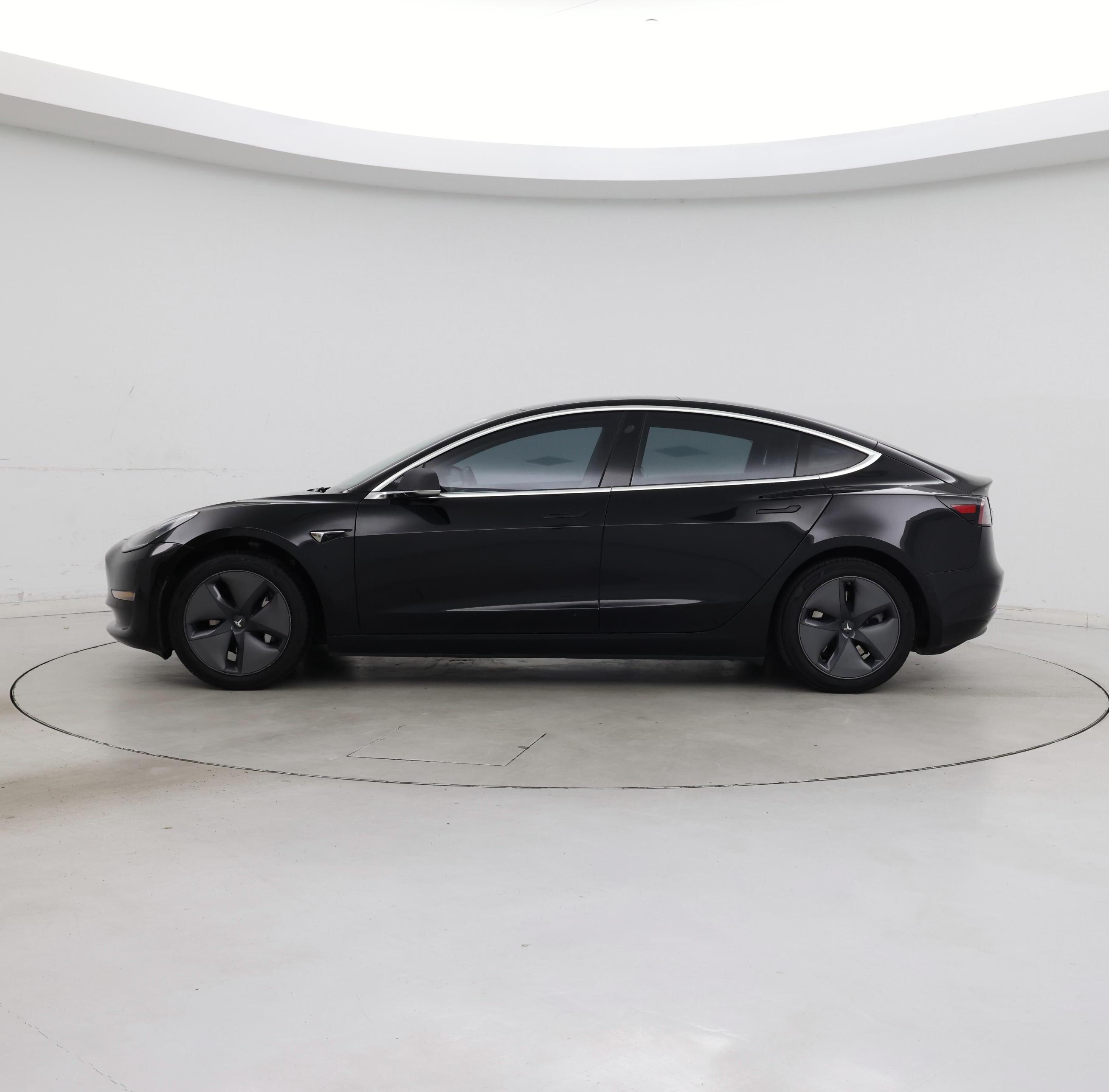 Thumbnail: 2019 Tesla Model 3 - 3