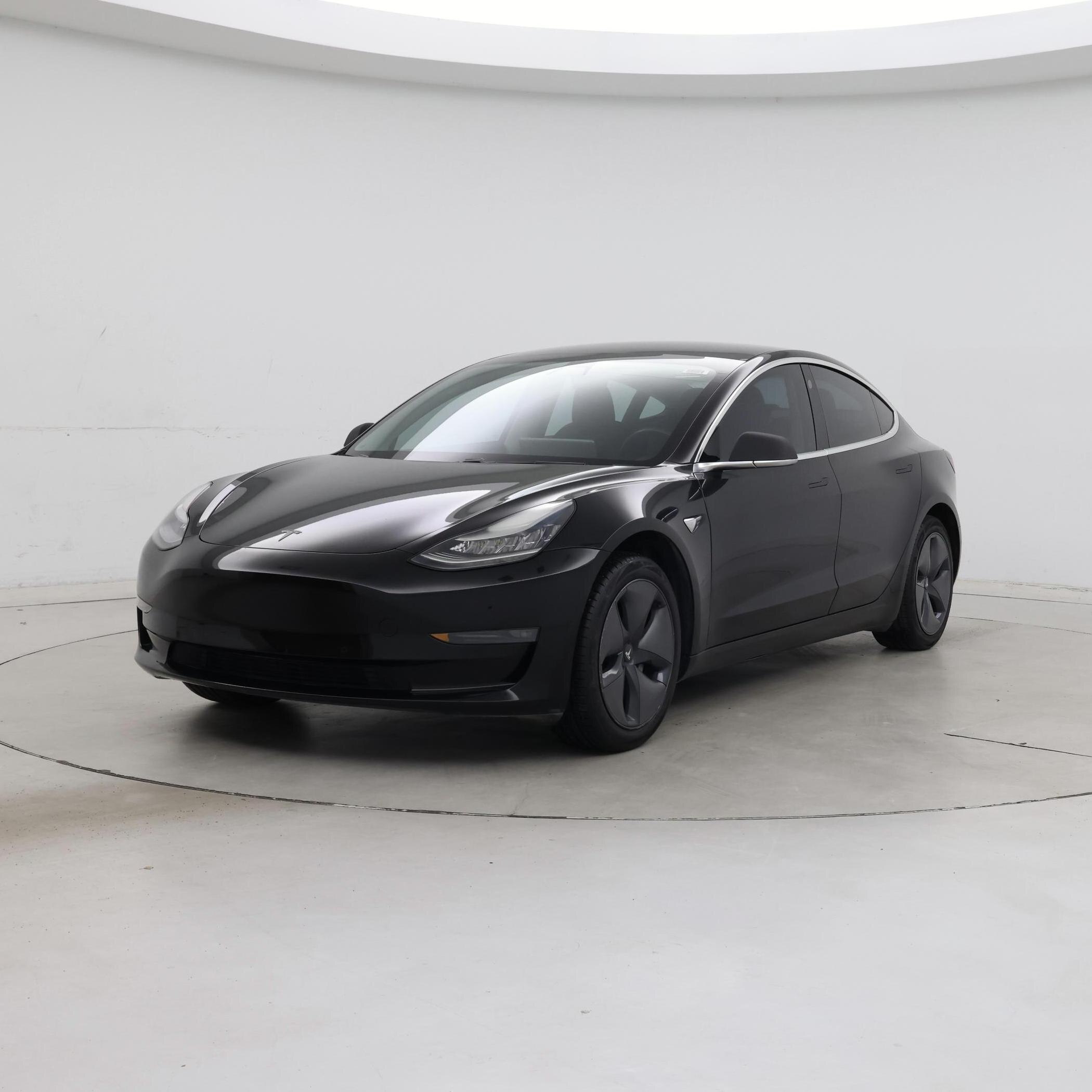 Thumbnail: 2019 Tesla Model 3 - 4