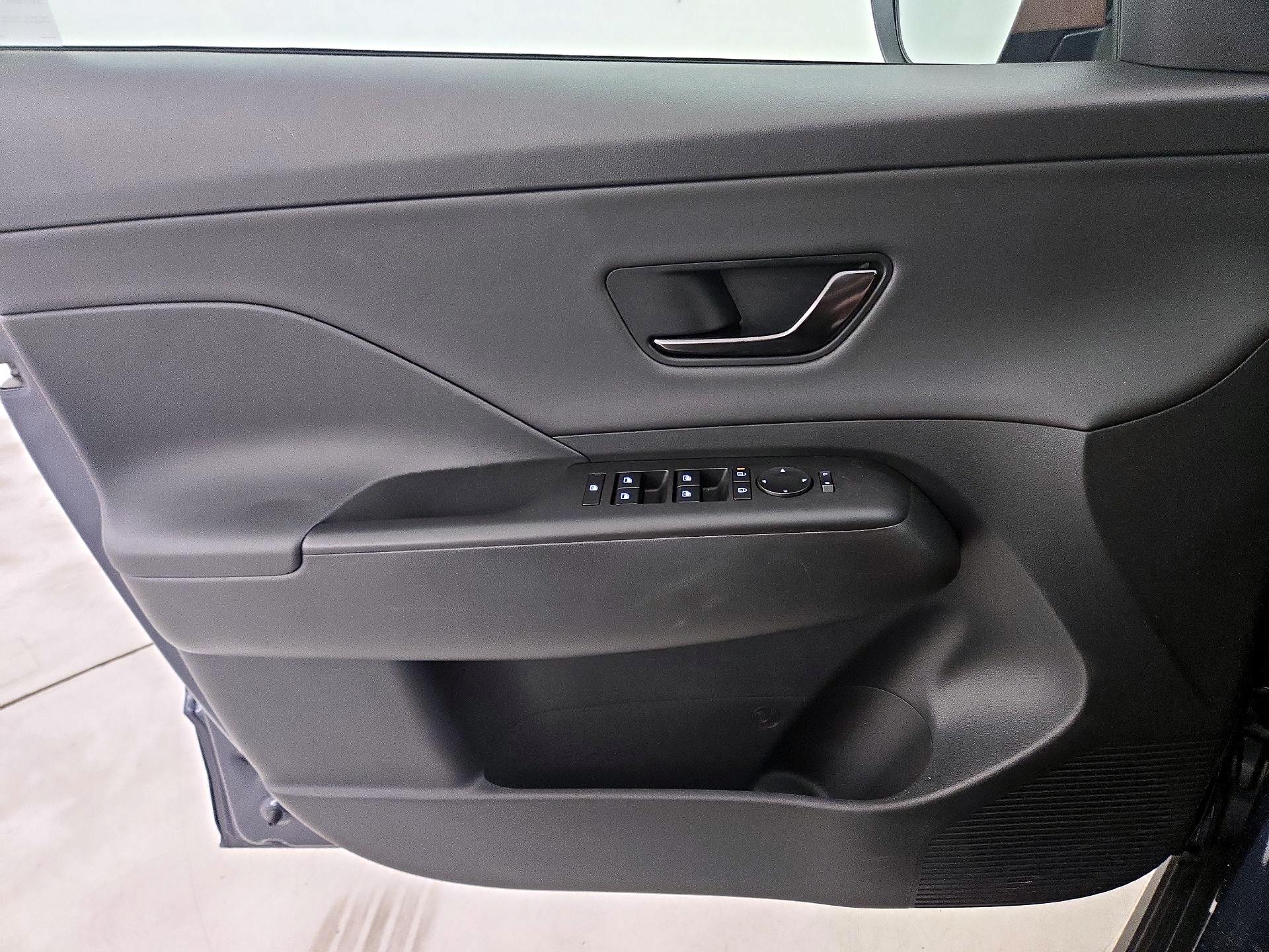 Thumbnail: 2025 Hyundai Kona - 12