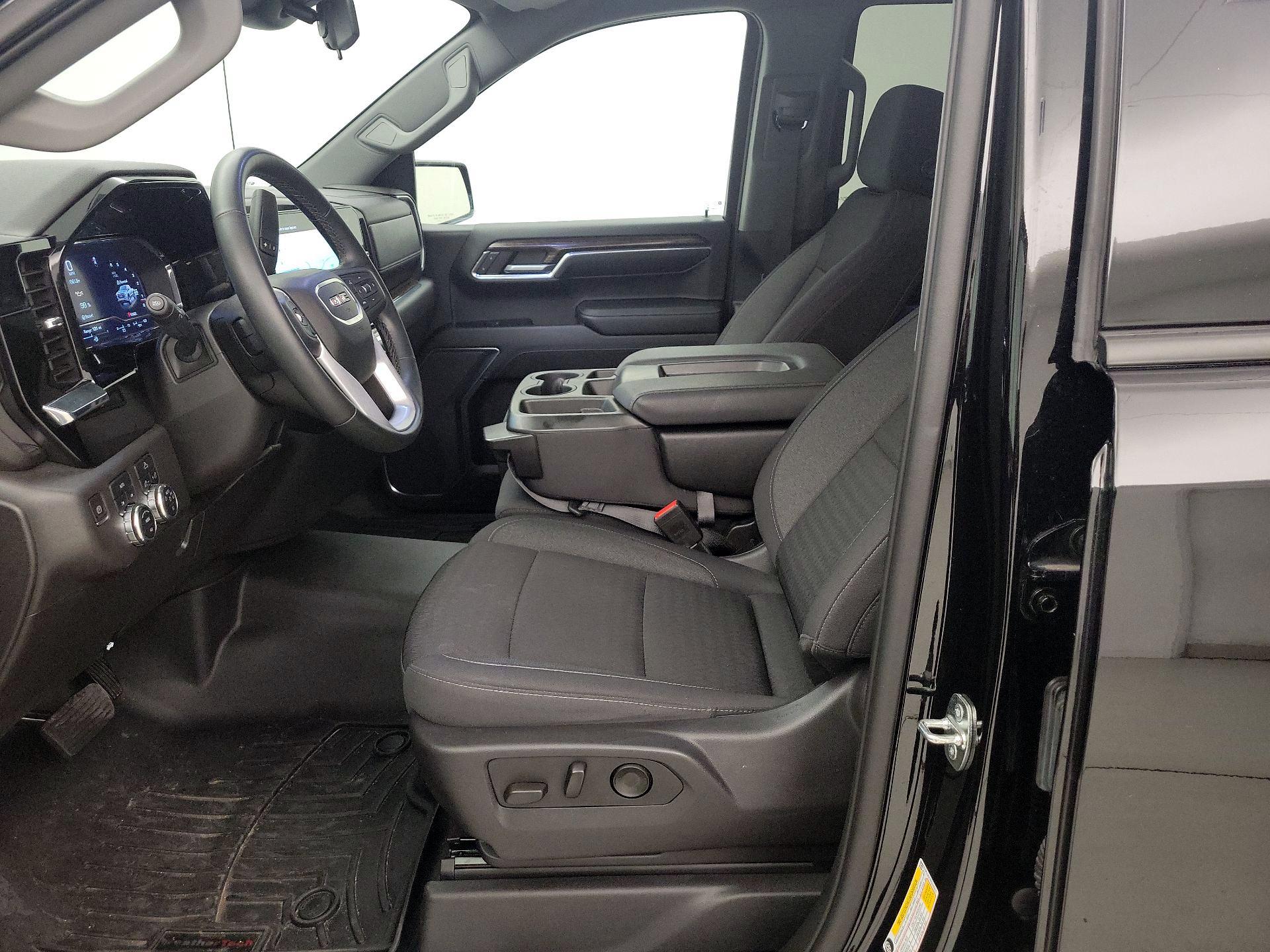 Thumbnail: 2023 GMC Sierra 1500 - 11