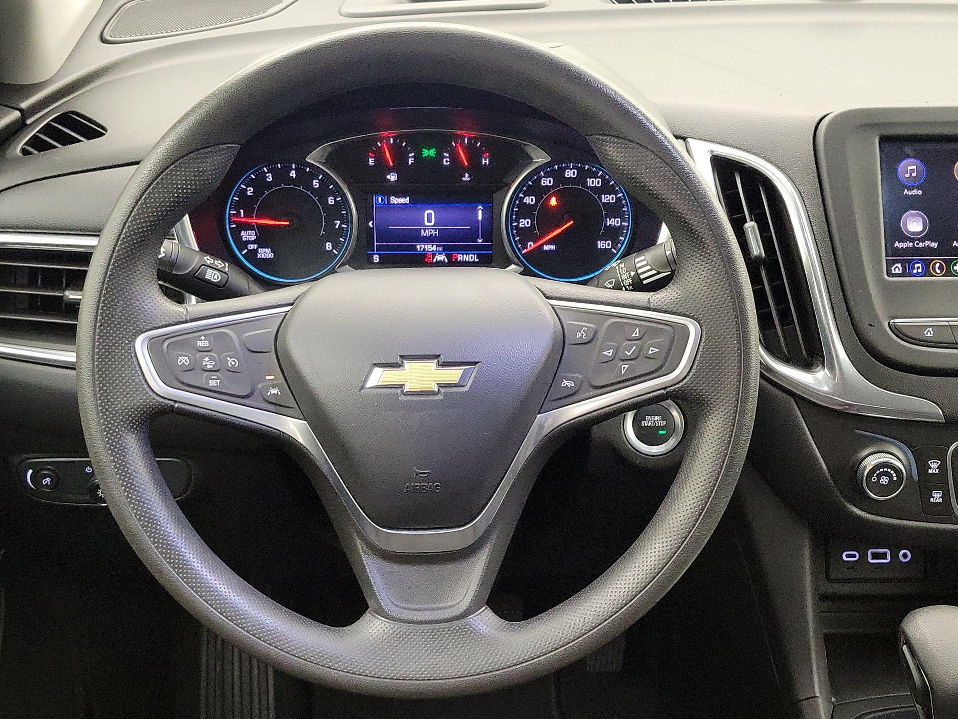 Thumbnail: 2022 Chevrolet Equinox - 10