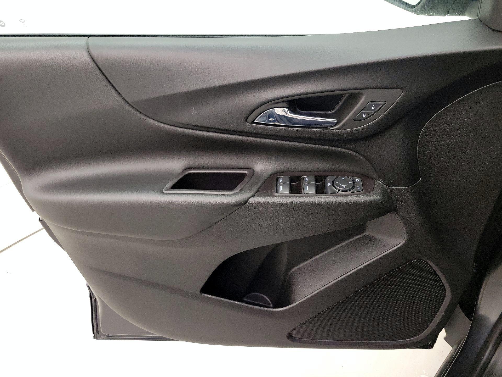 Thumbnail: 2022 Chevrolet Equinox - 12