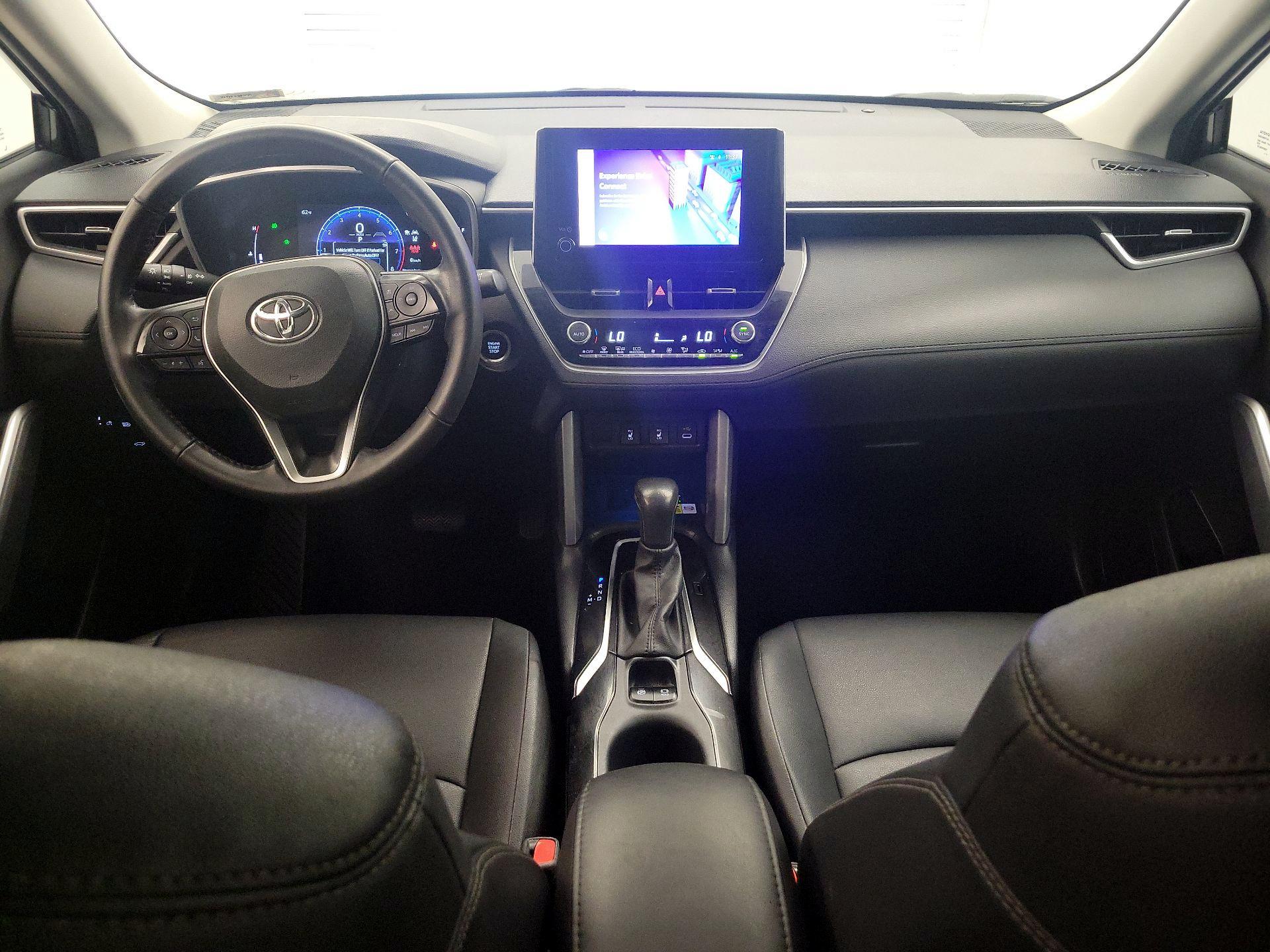 Thumbnail: 2023 Toyota Corolla Cross - 9