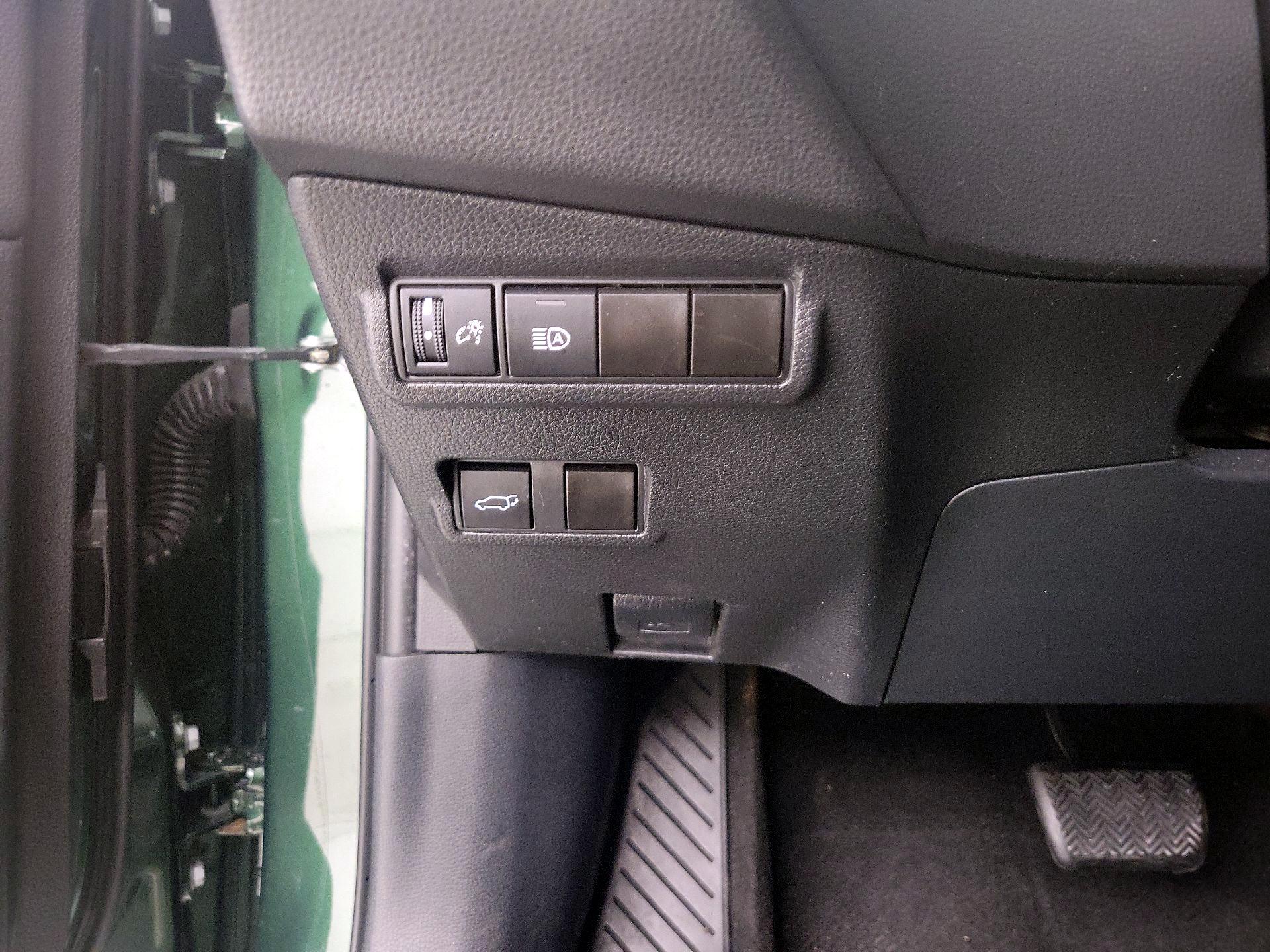 Thumbnail: 2023 Toyota Corolla Cross - 13