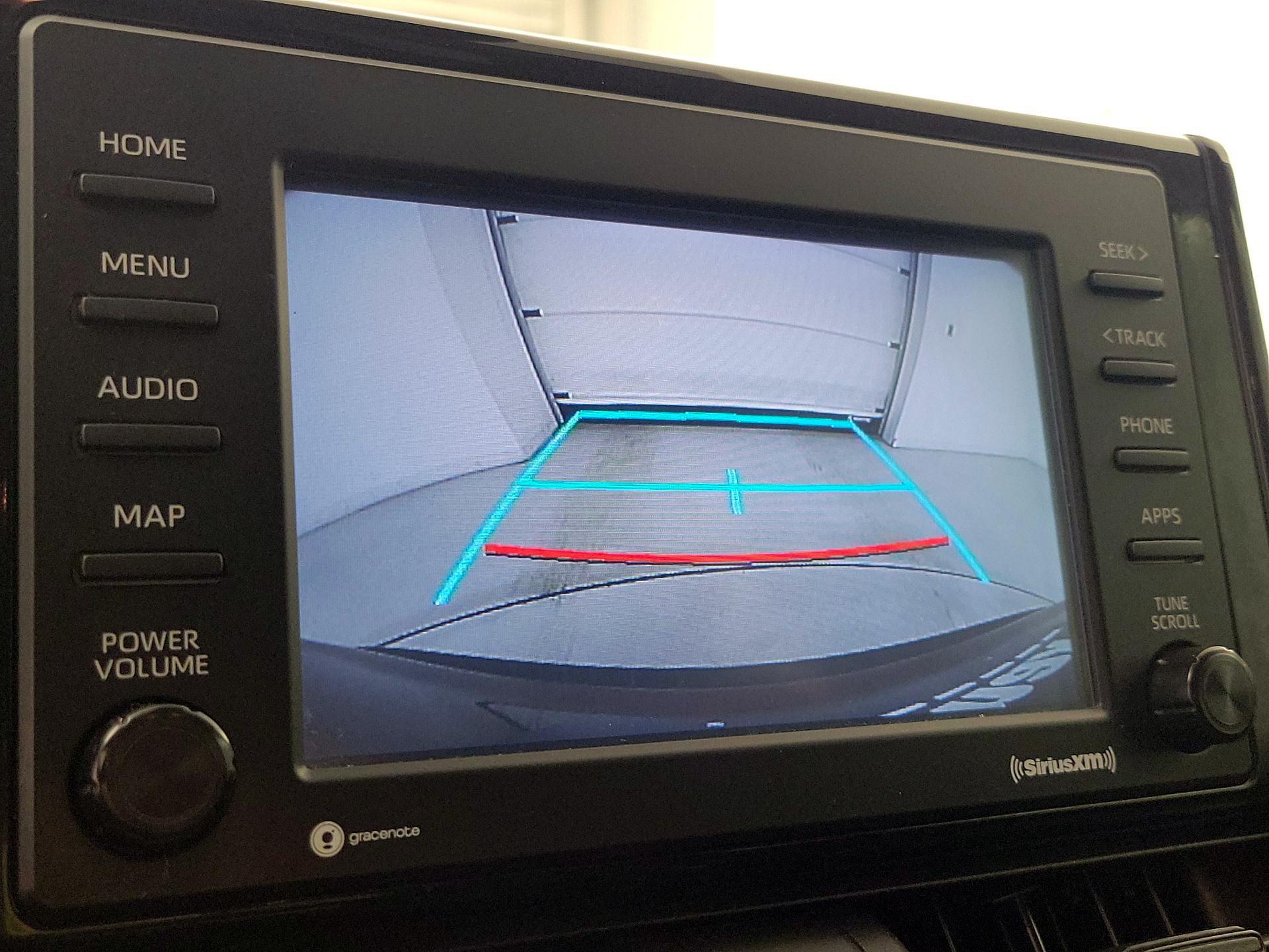 Thumbnail: 2020 Toyota RAV4 - 14