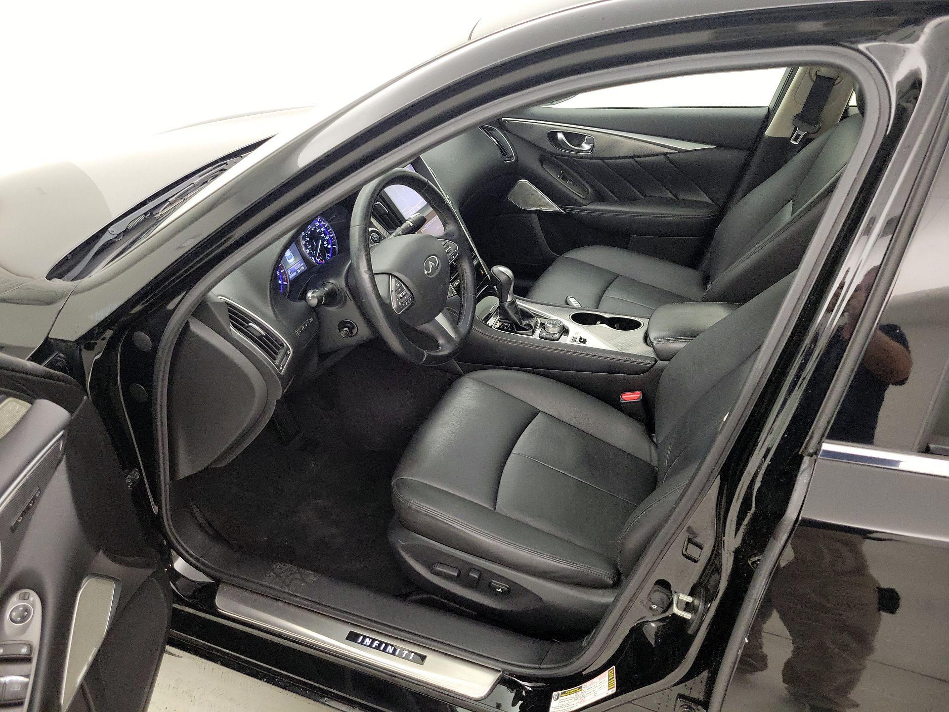 Thumbnail: 2017 INFINITI Q50 - 11