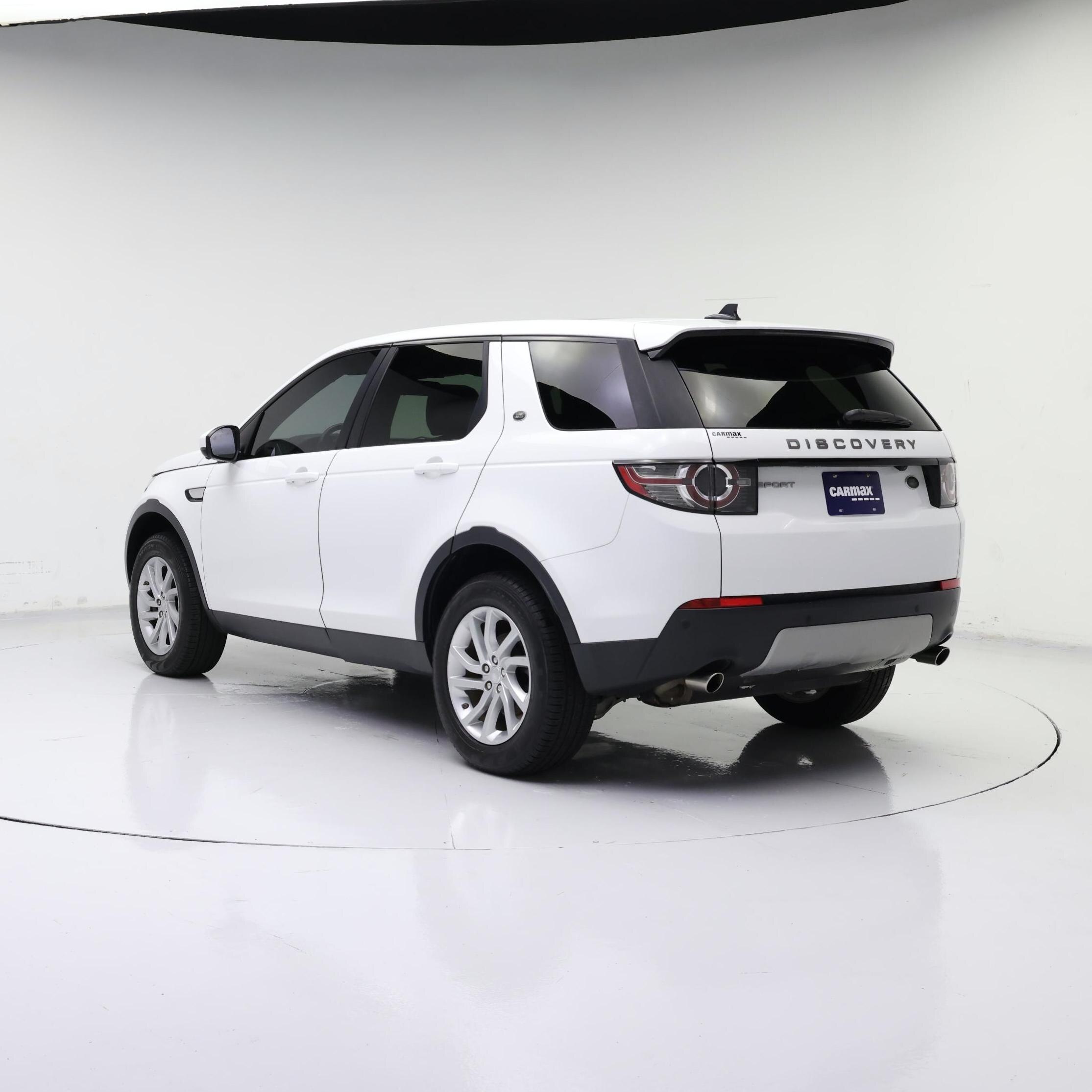Thumbnail: 2016 Land Rover Discovery Sport - 2