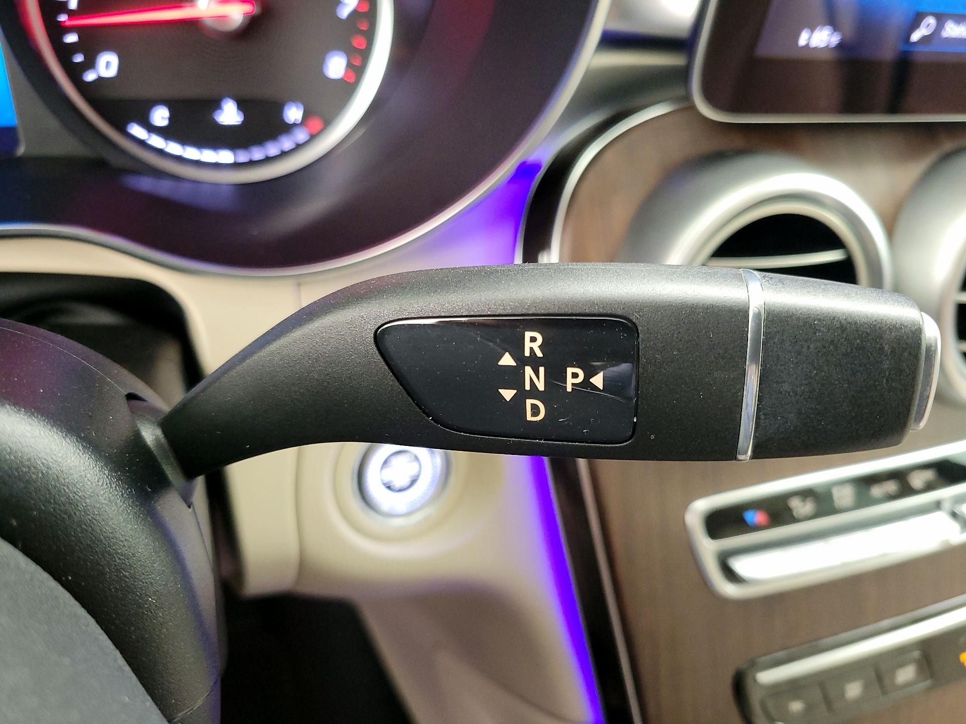 Thumbnail: 2020 Mercedes-Benz GLC - 17