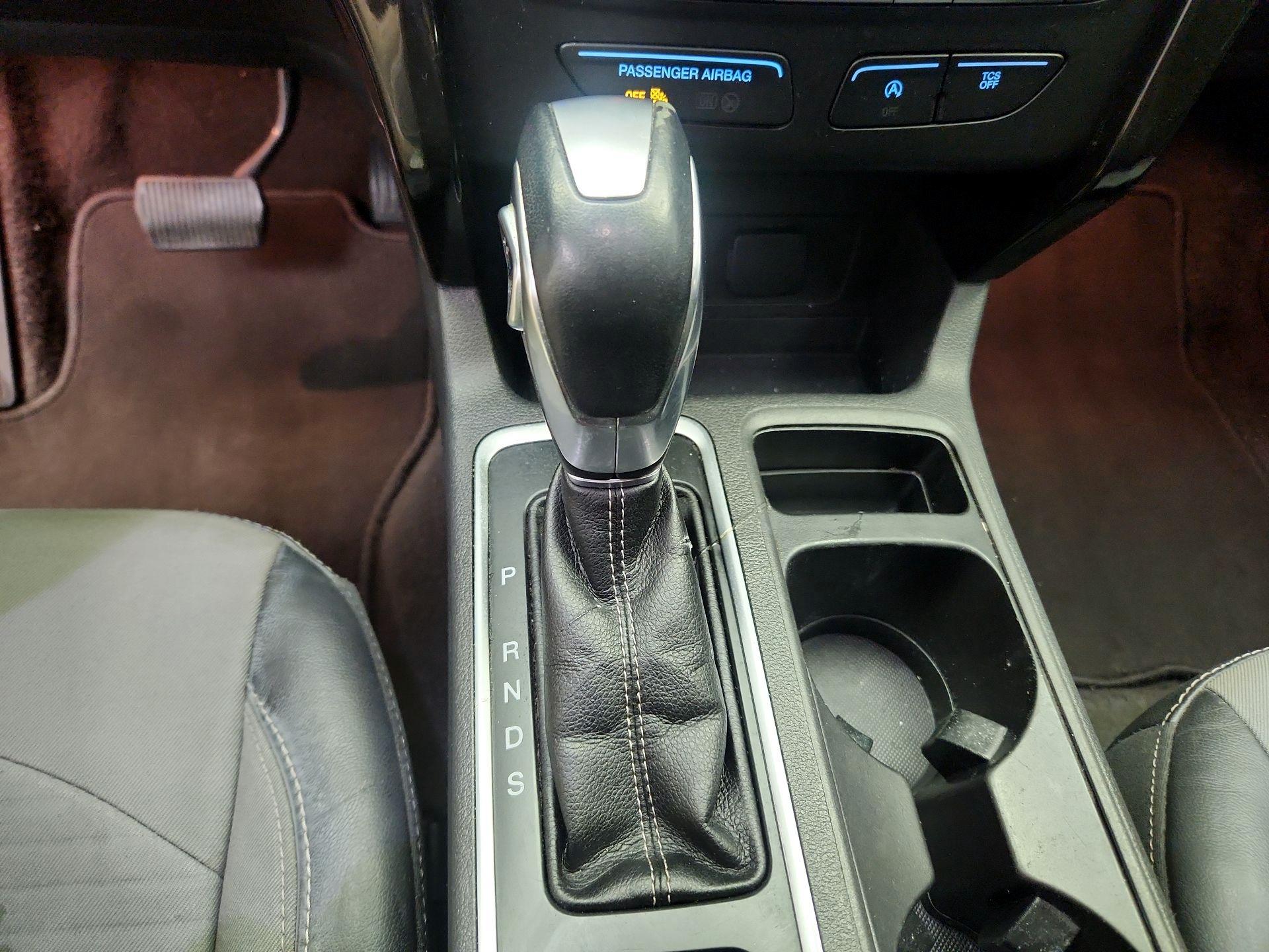 Thumbnail: 2019 Ford Escape - 17