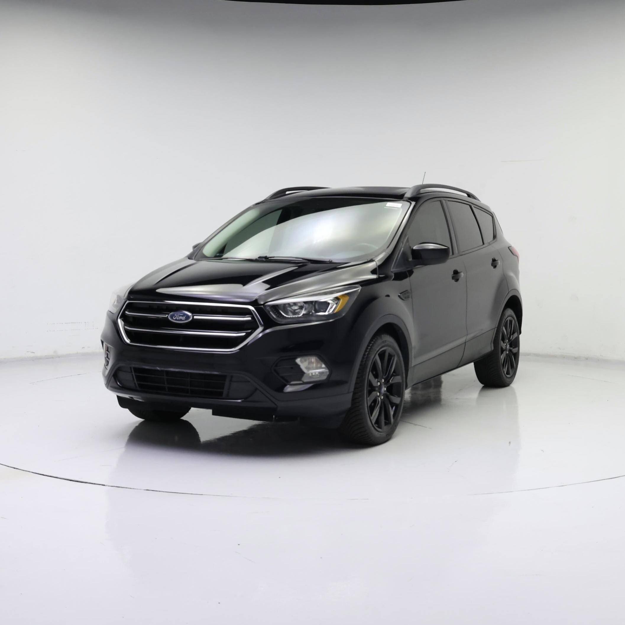 Thumbnail: 2019 Ford Escape - 4