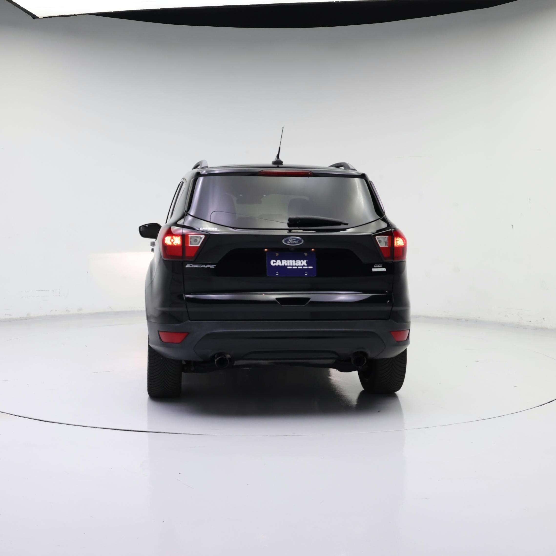 Thumbnail: 2019 Ford Escape - 6